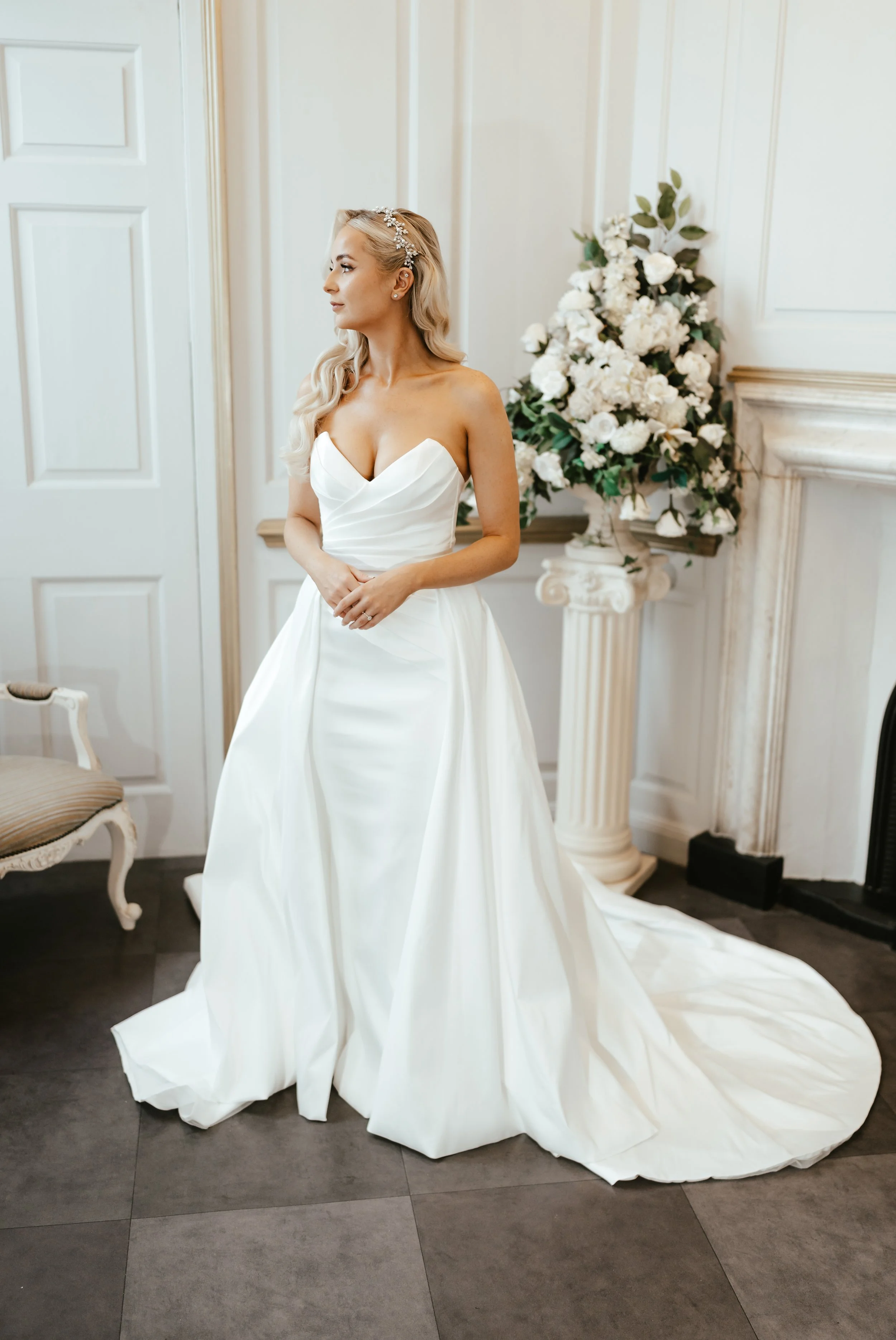Amy&Brett_Gosfield_Hall_Wedding-109.jpg