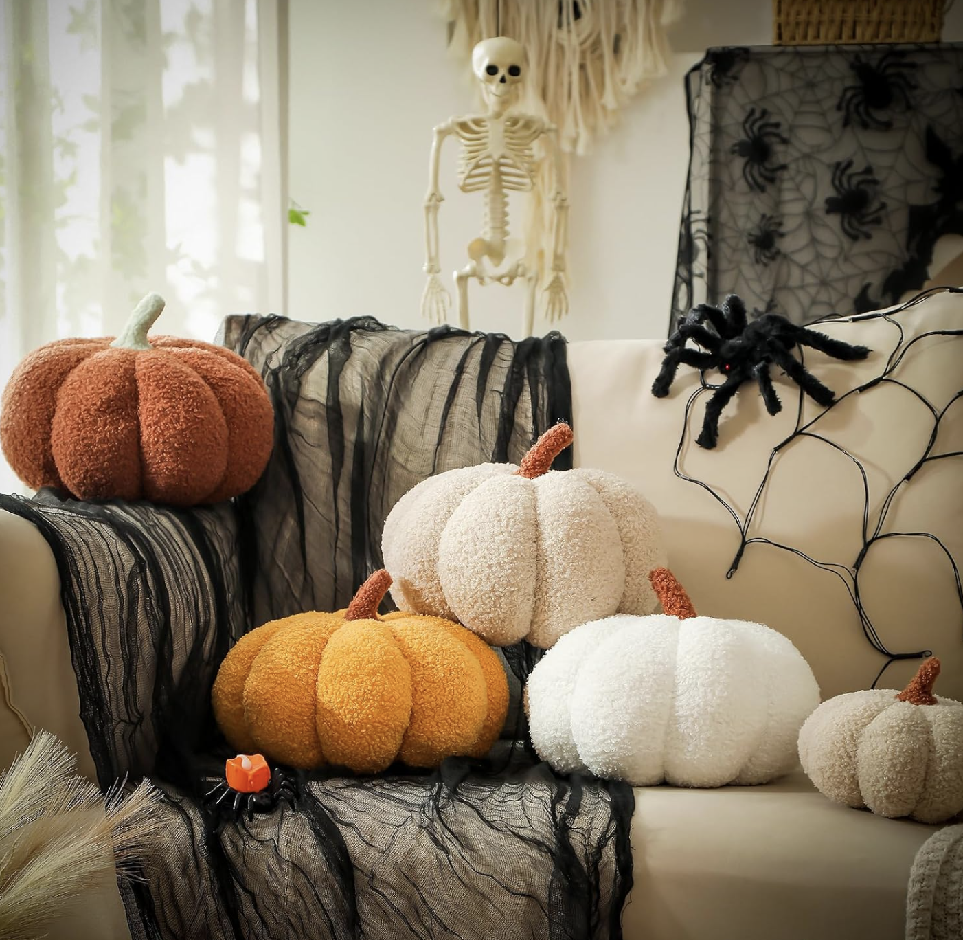 Teddy Fleece Pumpkin Pillows [shop]