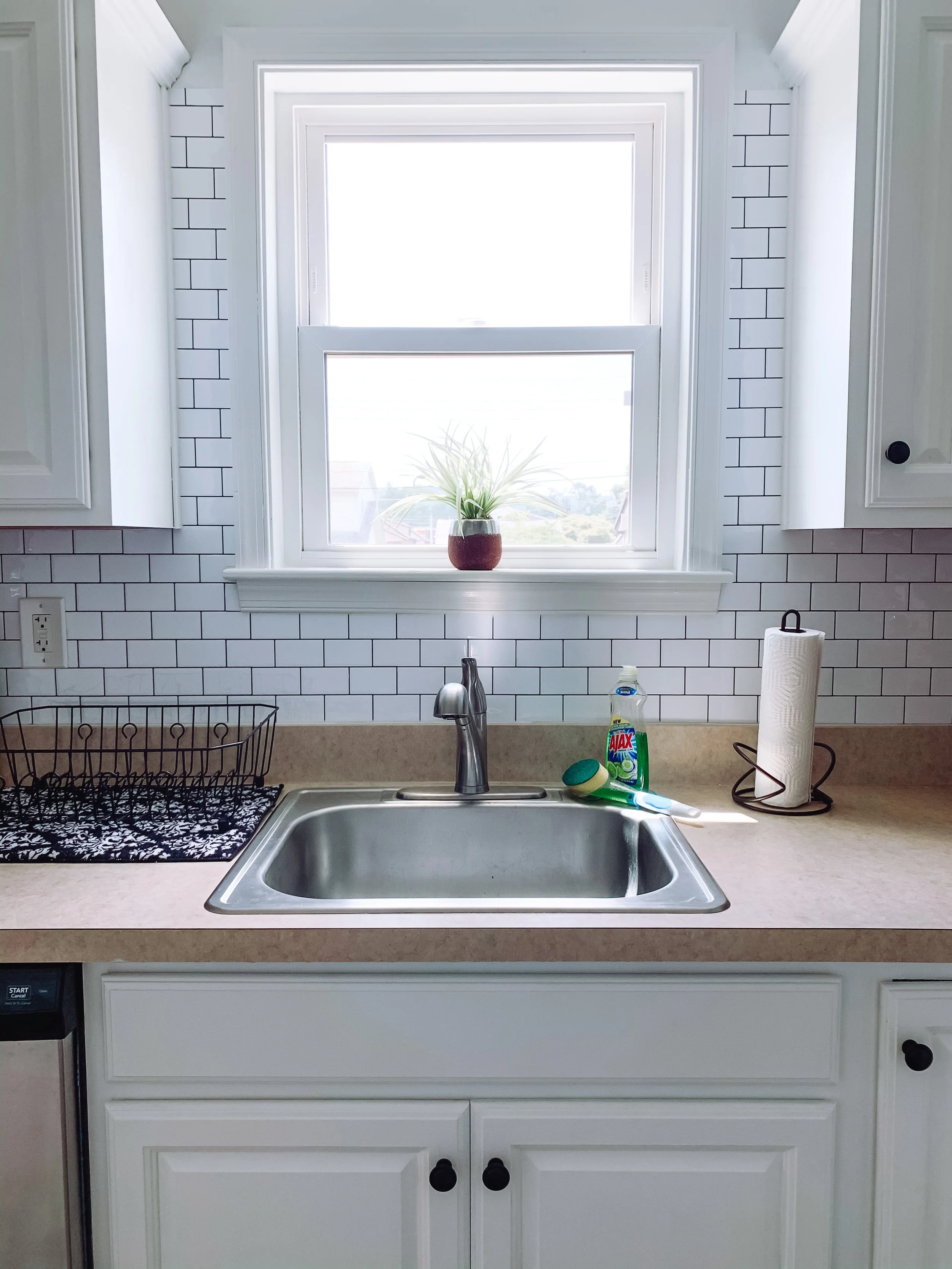 5 Budget Upgrades To Make To Your Outdated Kitchen — serenaajoyce