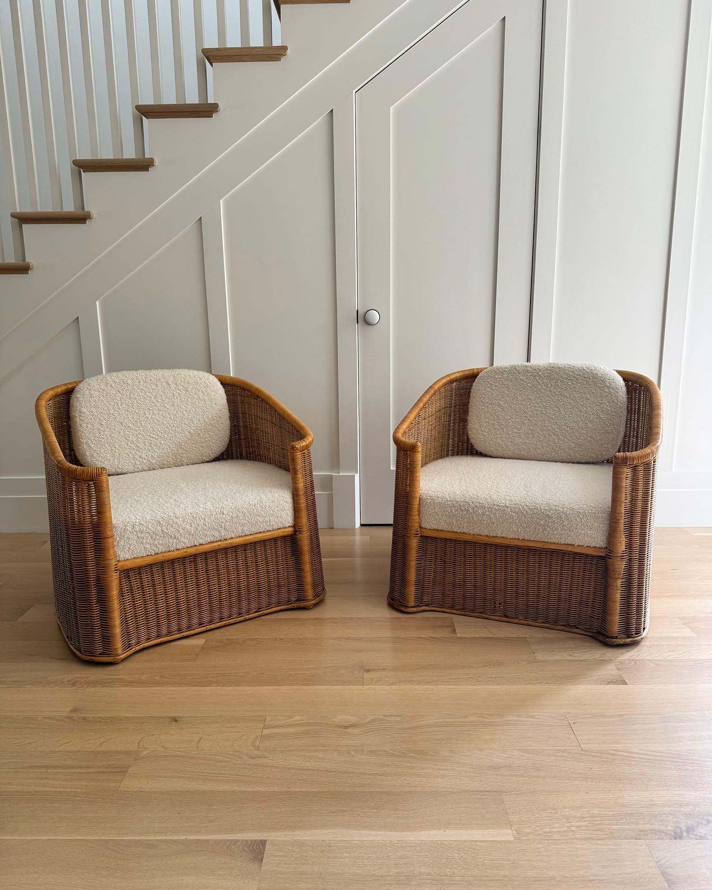 Now available on @marketbyanjamichals. The set of Vintage 1940&rsquo;s French Wicker Chairs, upholstered in a soft white shearling wool and accompanying pillow.