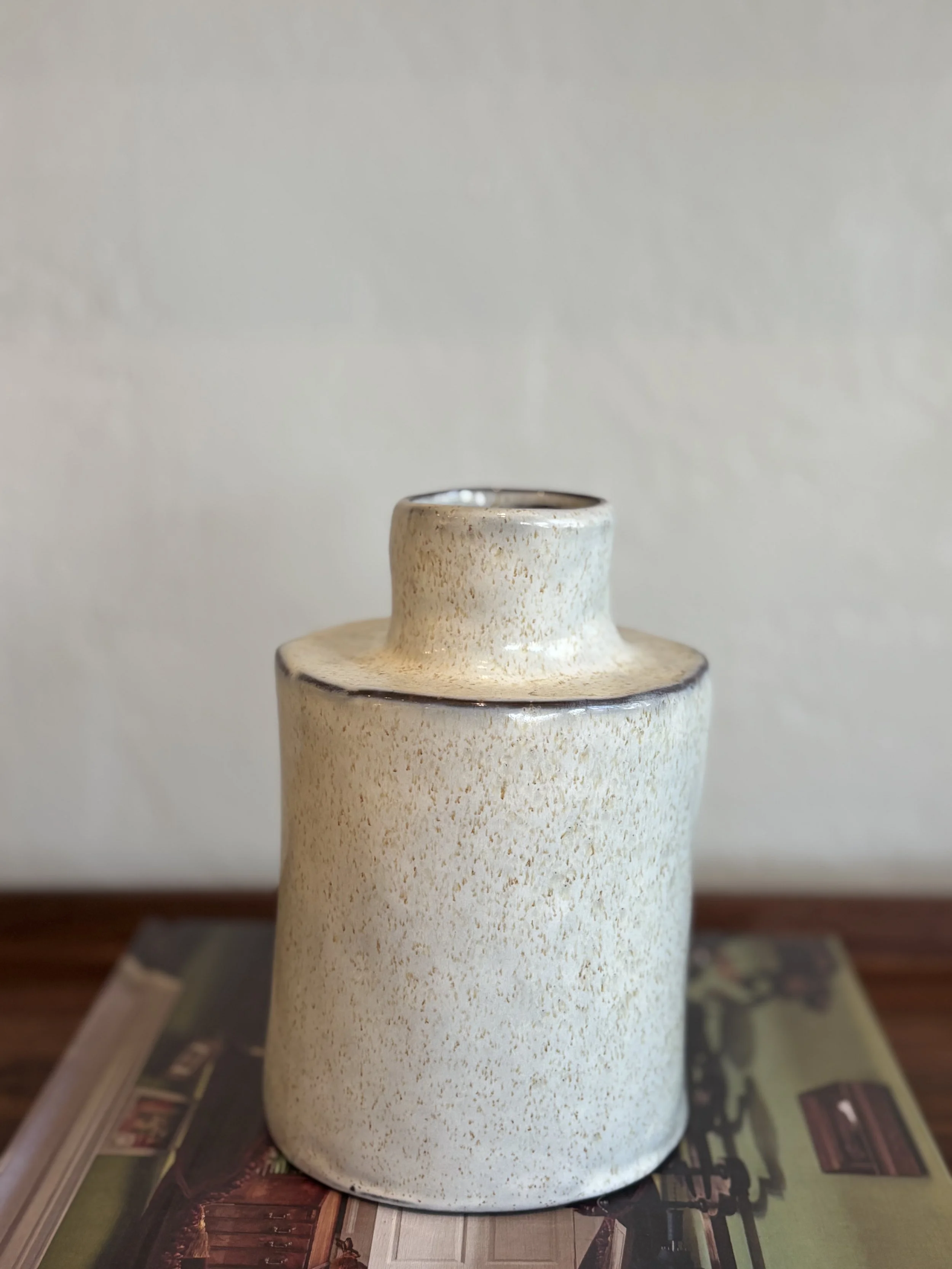 tall helena vase 5.jpeg