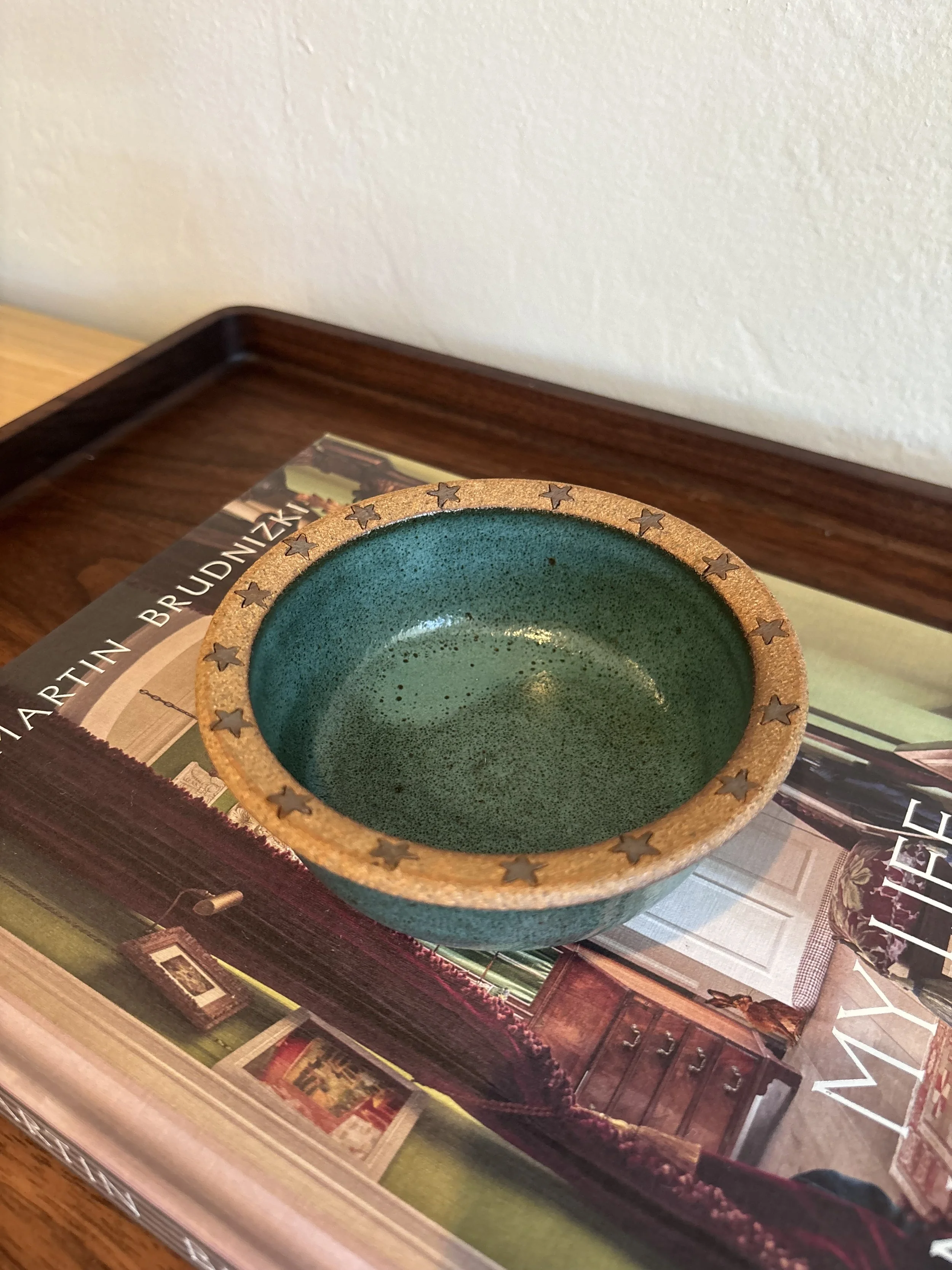 teal ceramic bowl 5.jpeg