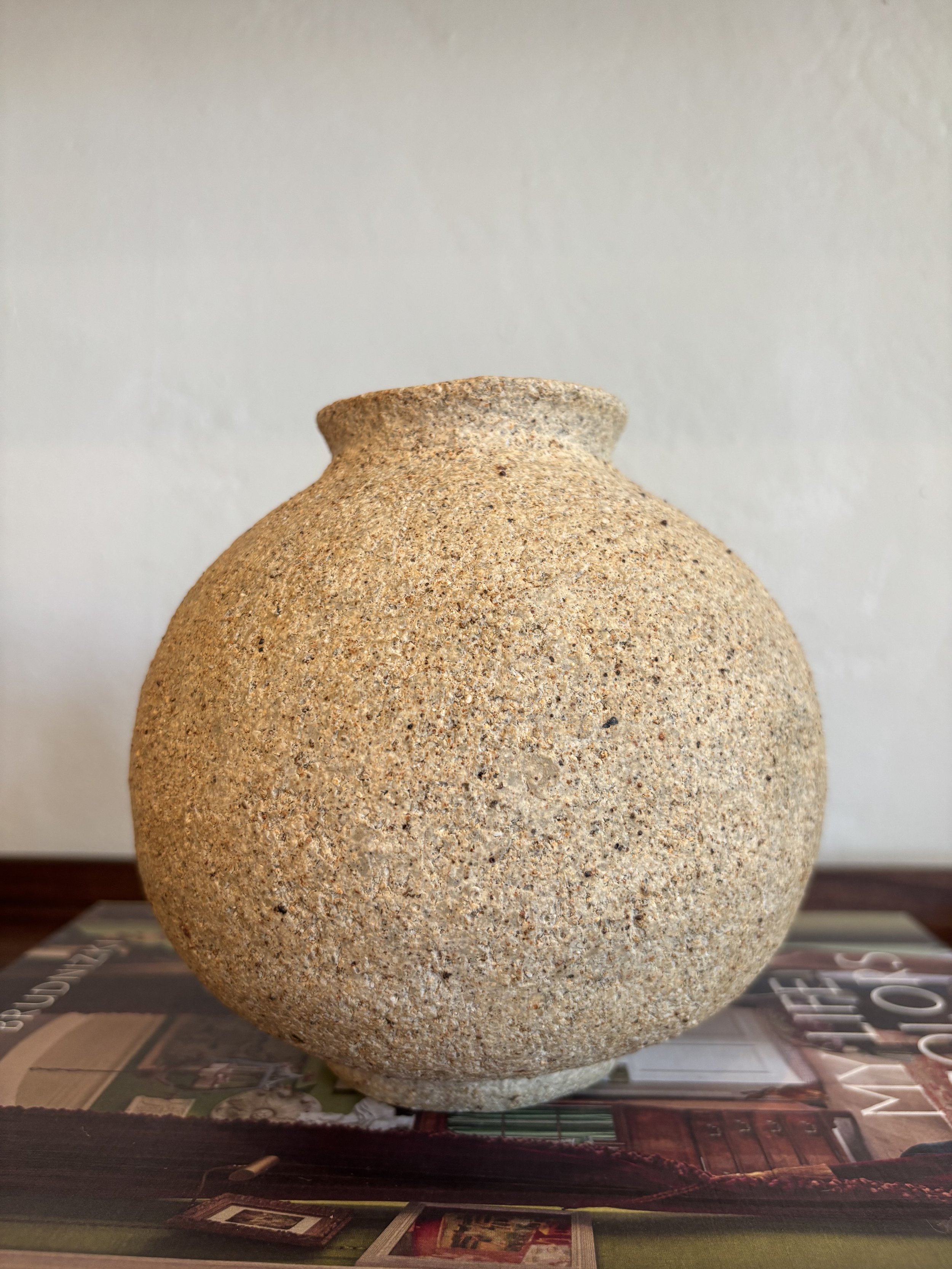 stoneware vase 3.jpeg