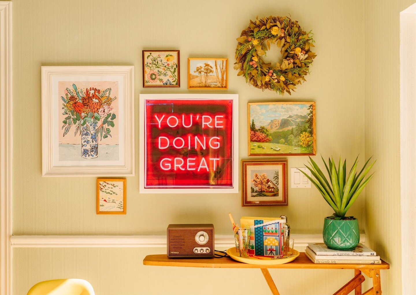 If there's one thing for sure, it's that we love a good gallery wall. 
There's nothing more satisfying than taking seemingly disparate pieces of art and finding a way to combine them into a lovely display wall. The results are always eclectic and int
