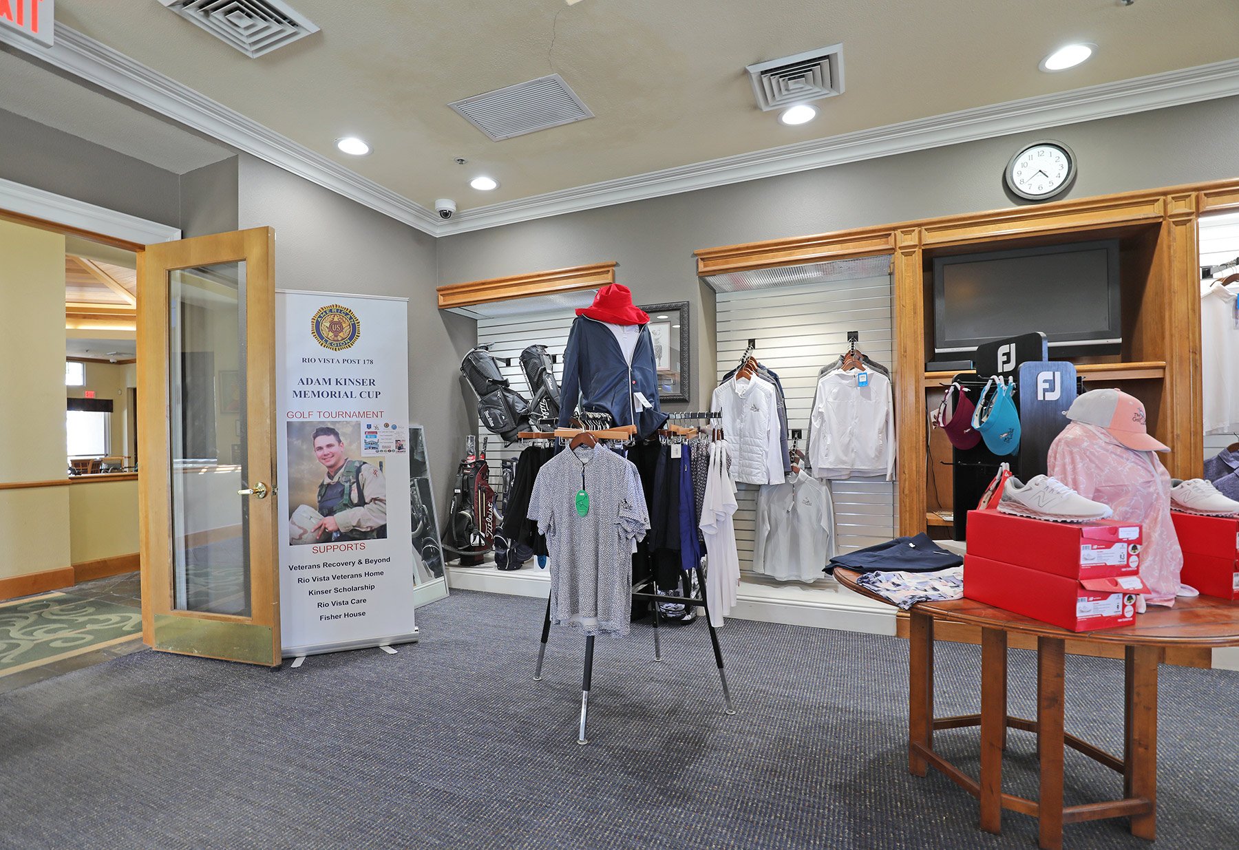 Delta-Club-Golf-Shop-2.jpg