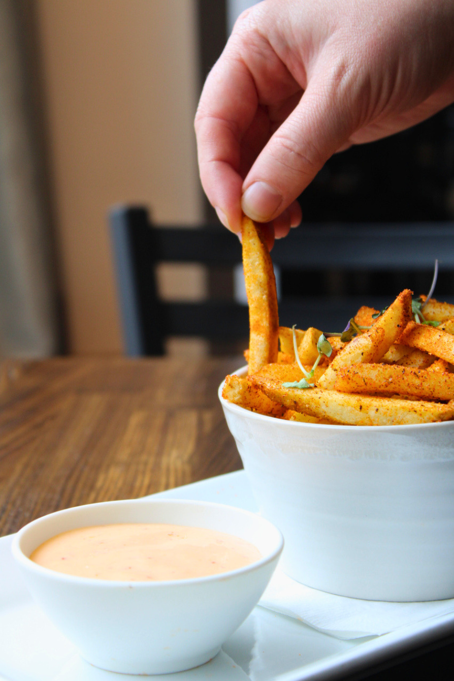 Cajun fries served with chipotle aioli