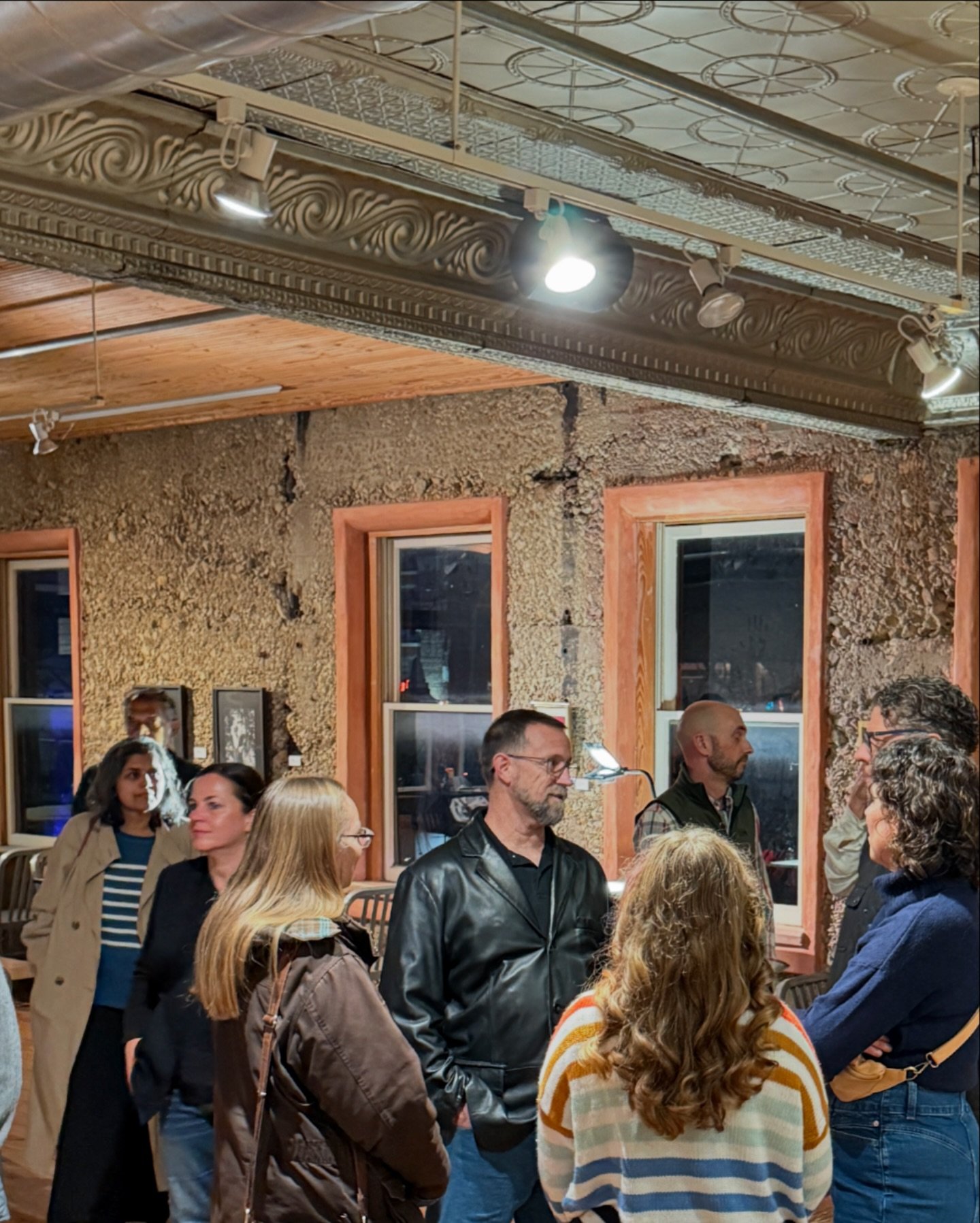 Thank you so much for everyone who came out last night to our exhibition! And thanks to @sunfloweroutdoorandbikeshop so much fun working together 🫶🏼 Check out the show anytime this month!!