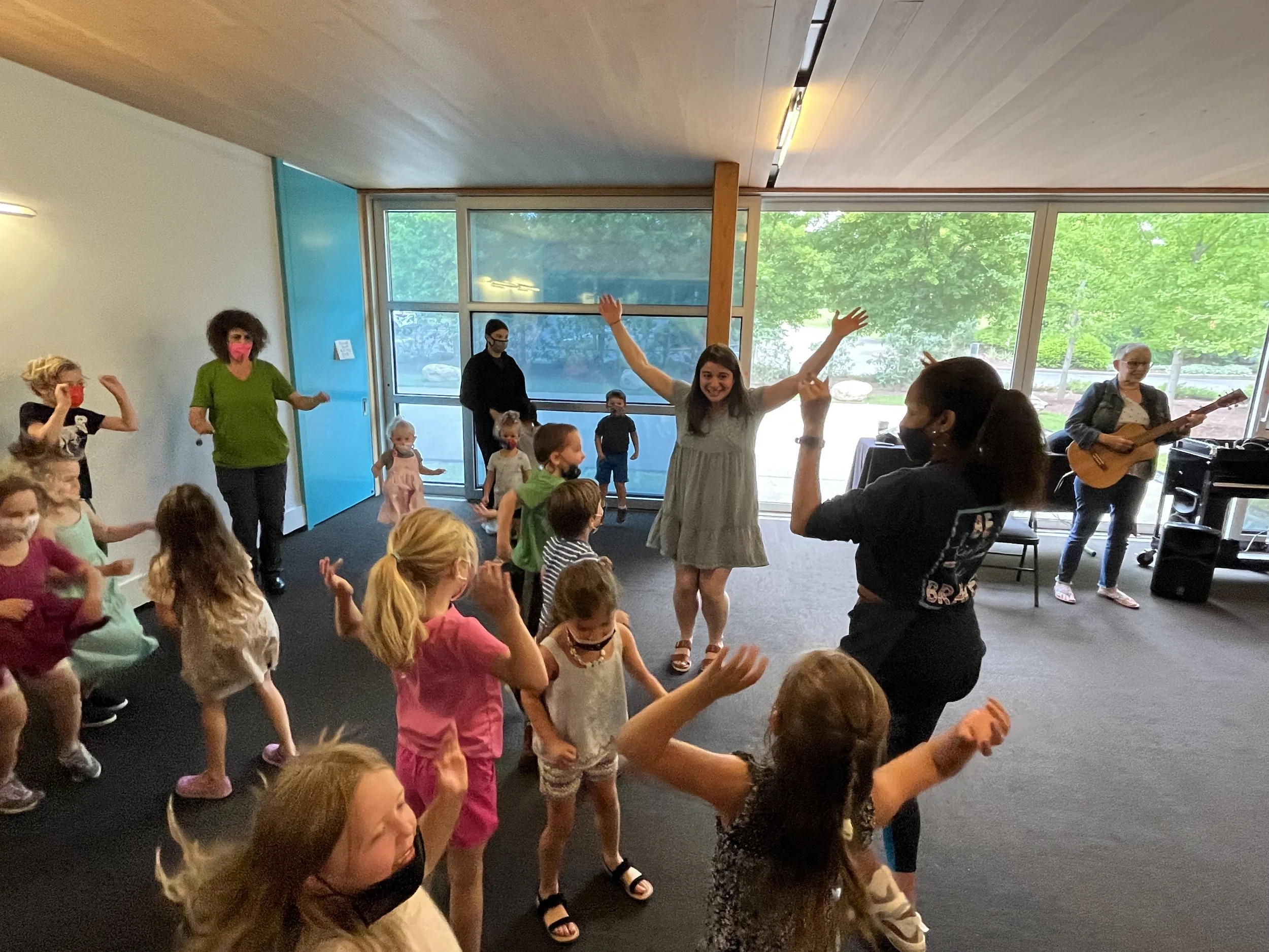 Tot Shabbat Arms Up.jpg