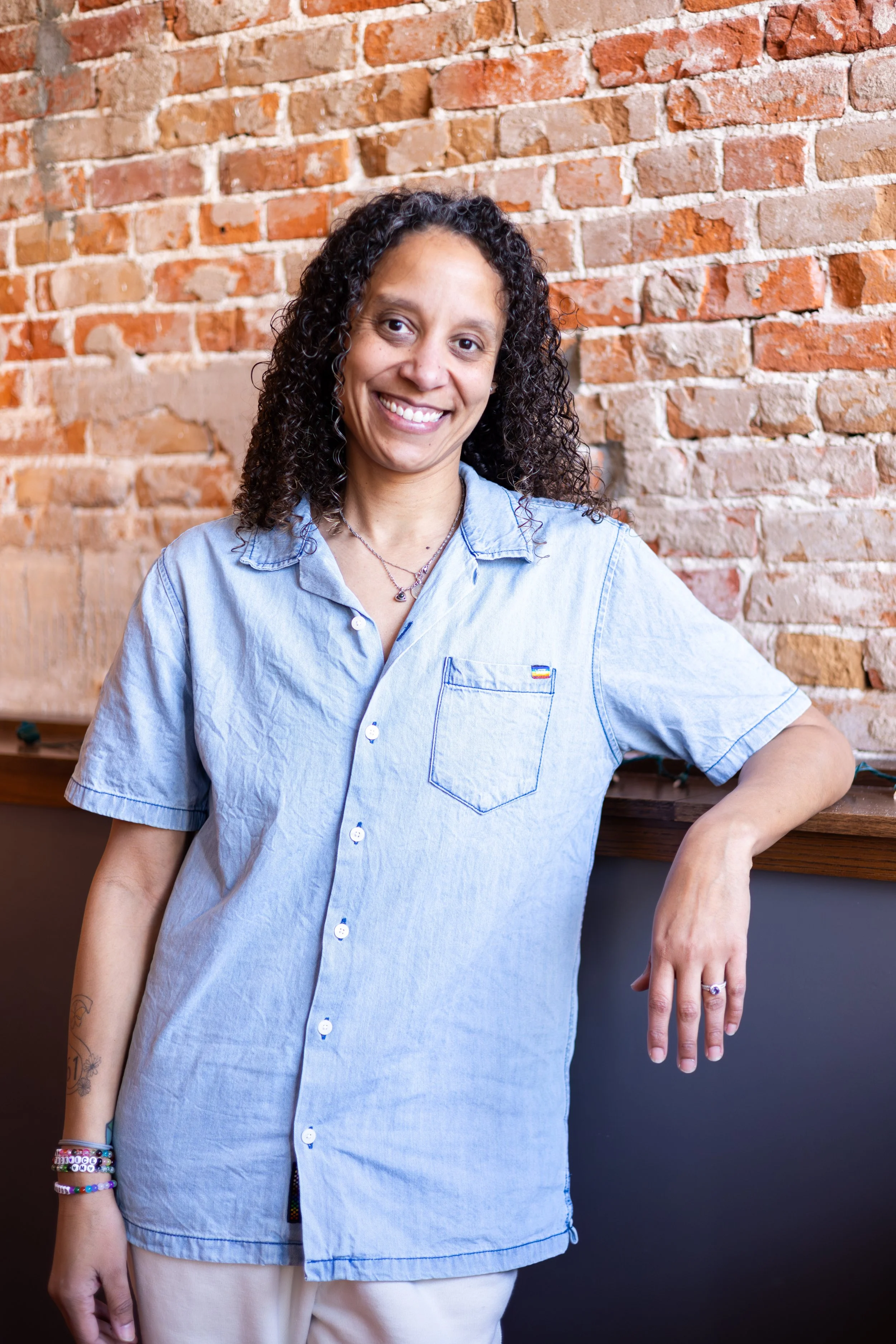 Head shot of Nikki Barrett