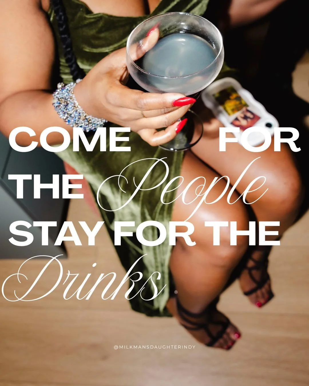 THAT SMILE 😍 That&rsquo;s what our bartenders strive for every. time. When your guests aren&rsquo;t talking to you or a fellow guest &mdash; it&rsquo;s likely they&rsquo;re chatting with the bartender.