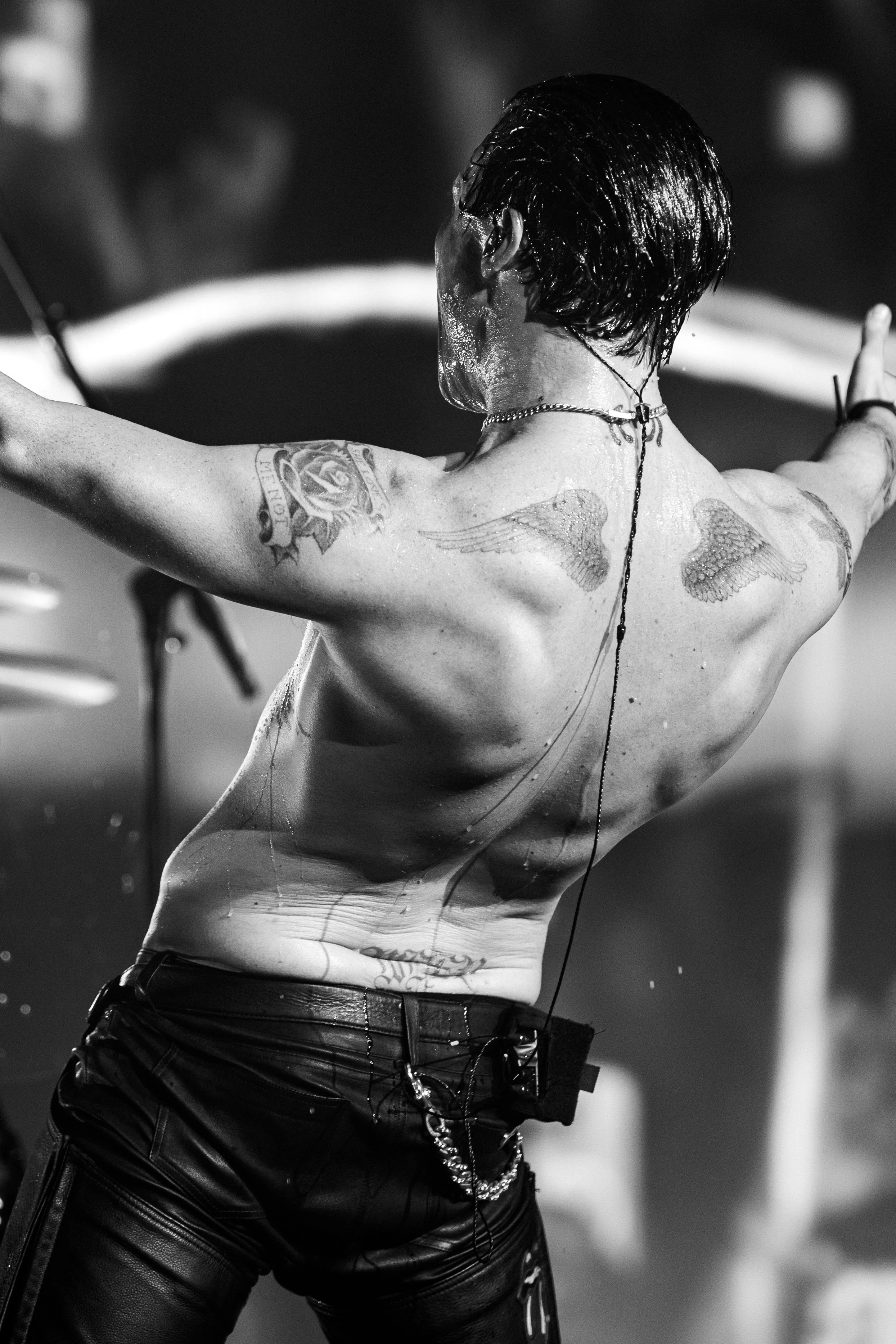 YUNGBLUD-6.jpg