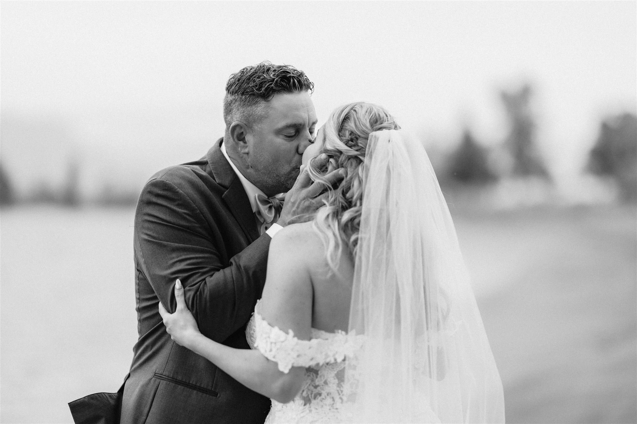 RheanaRyansWeddingwatermark_0191_websize.jpg