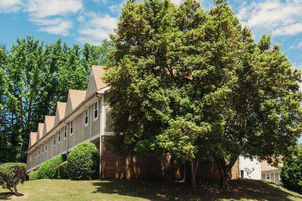 Stone Brooke & Arbordale Apartments