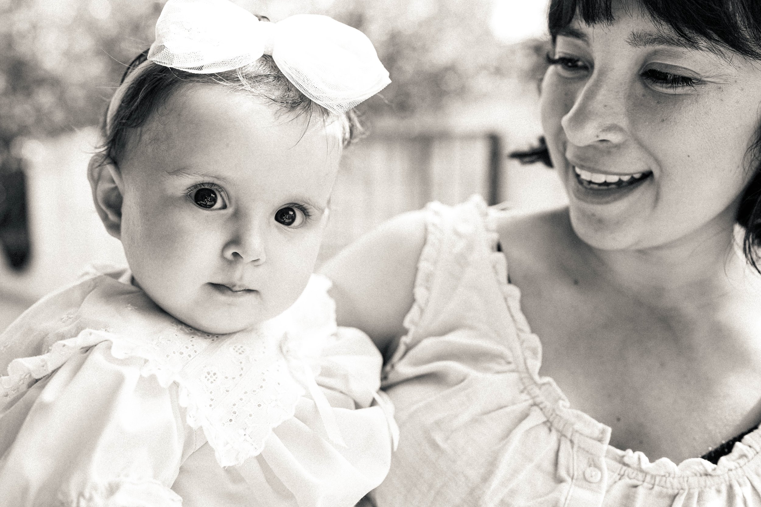 Robin-Krysta_Winona-BW-1.jpg