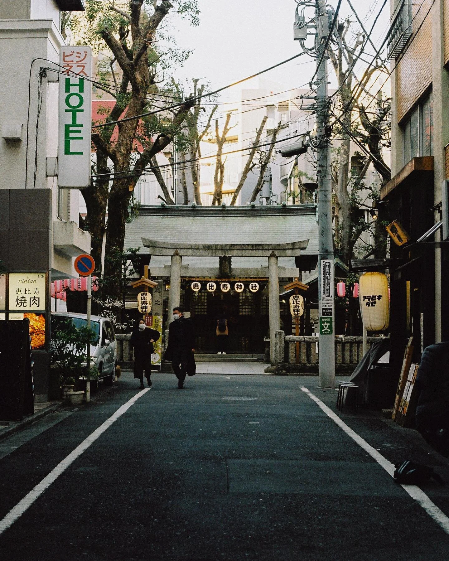 Ebisu, Tokyo 

#ishotfilm #thirtyfivefuckingmillimeter #filmisgod #filmisbetter #filmphotography #filmisnotdead #thefilmgang #filmcommunity #analoguepeople #grainisgood #filmforever #believeinfilm #filmwave #shootfilmstaybroke #analogphotography #onf
