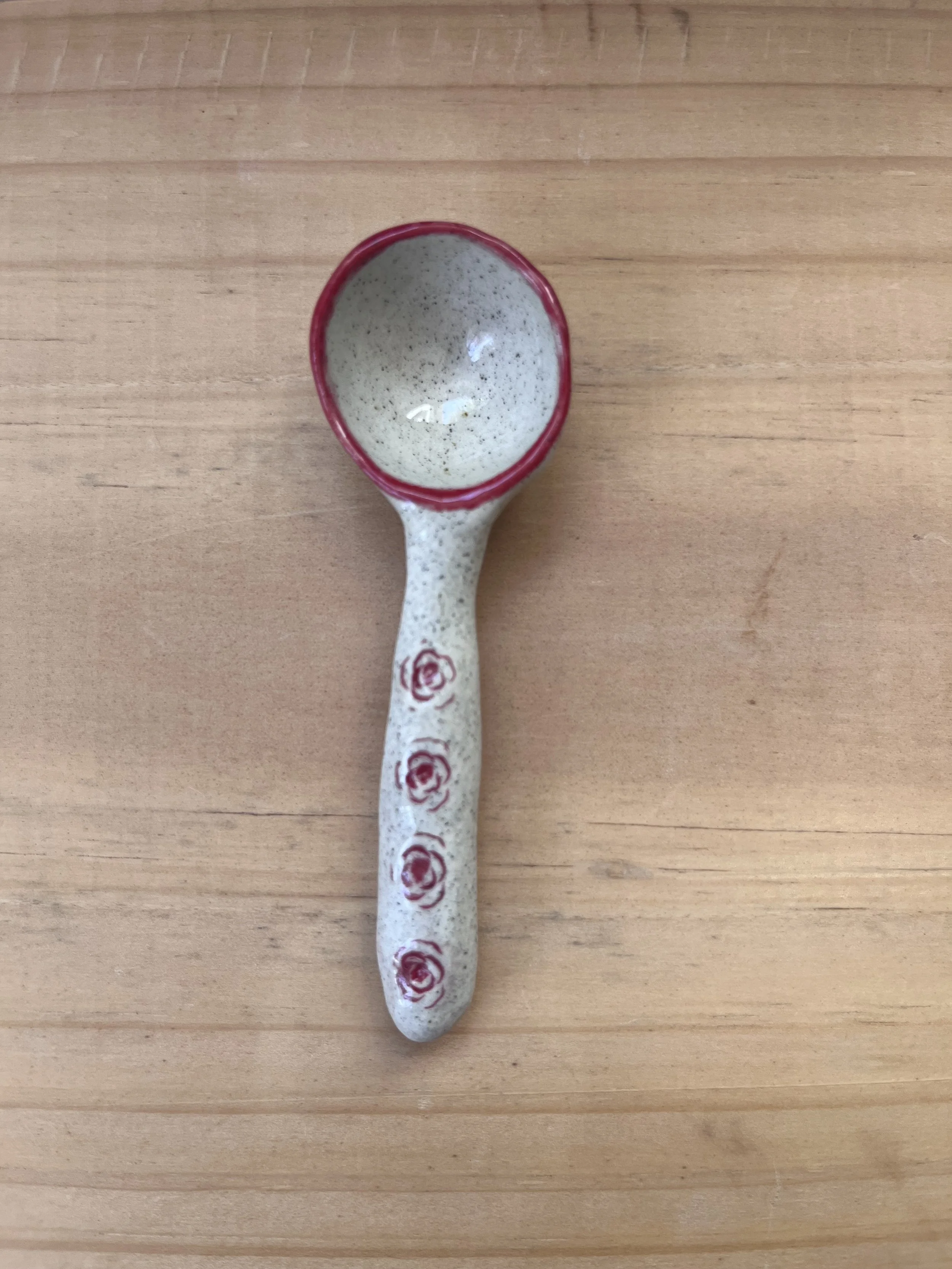 Small seed pod spoon