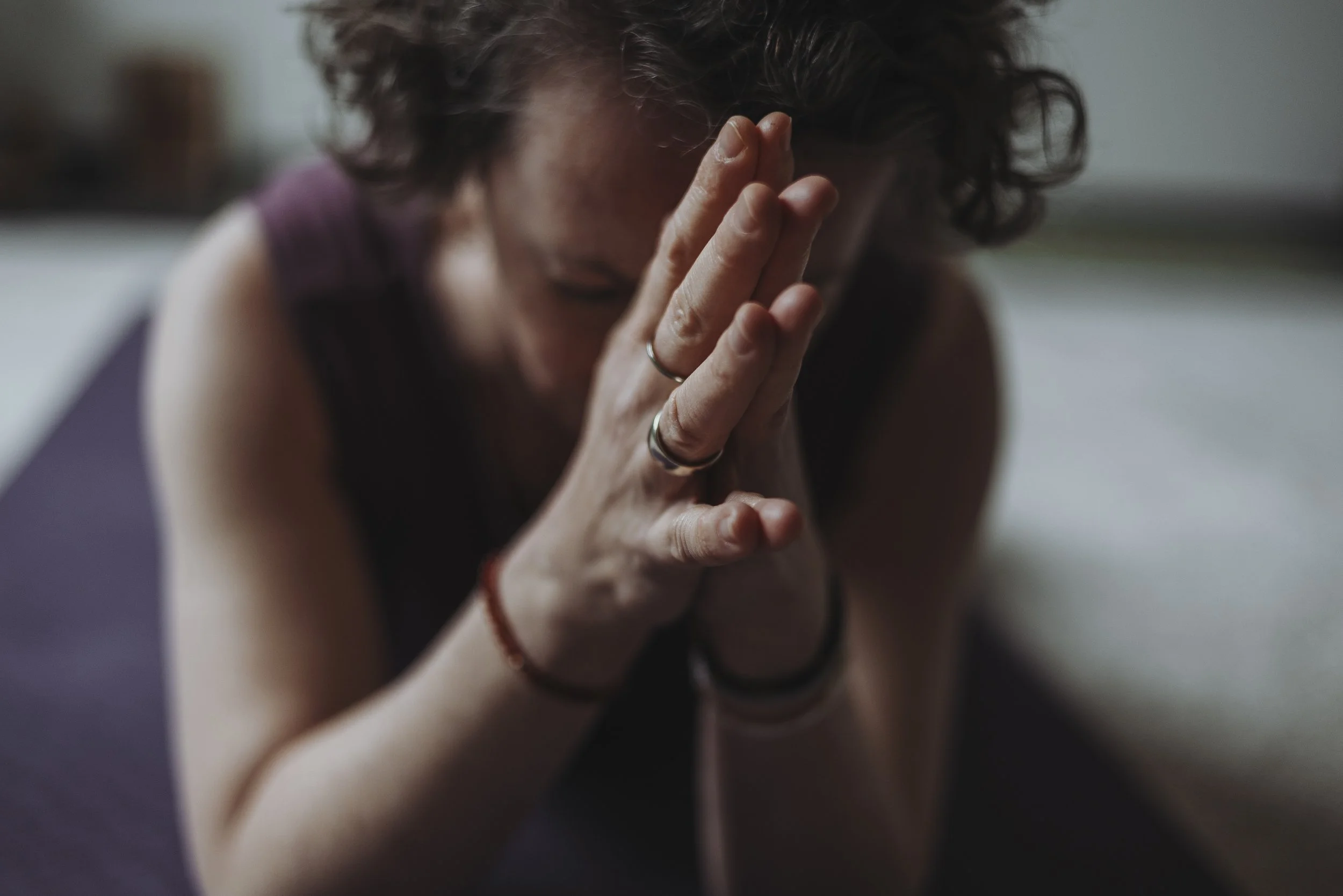 Yin Yoga online am Sonntag