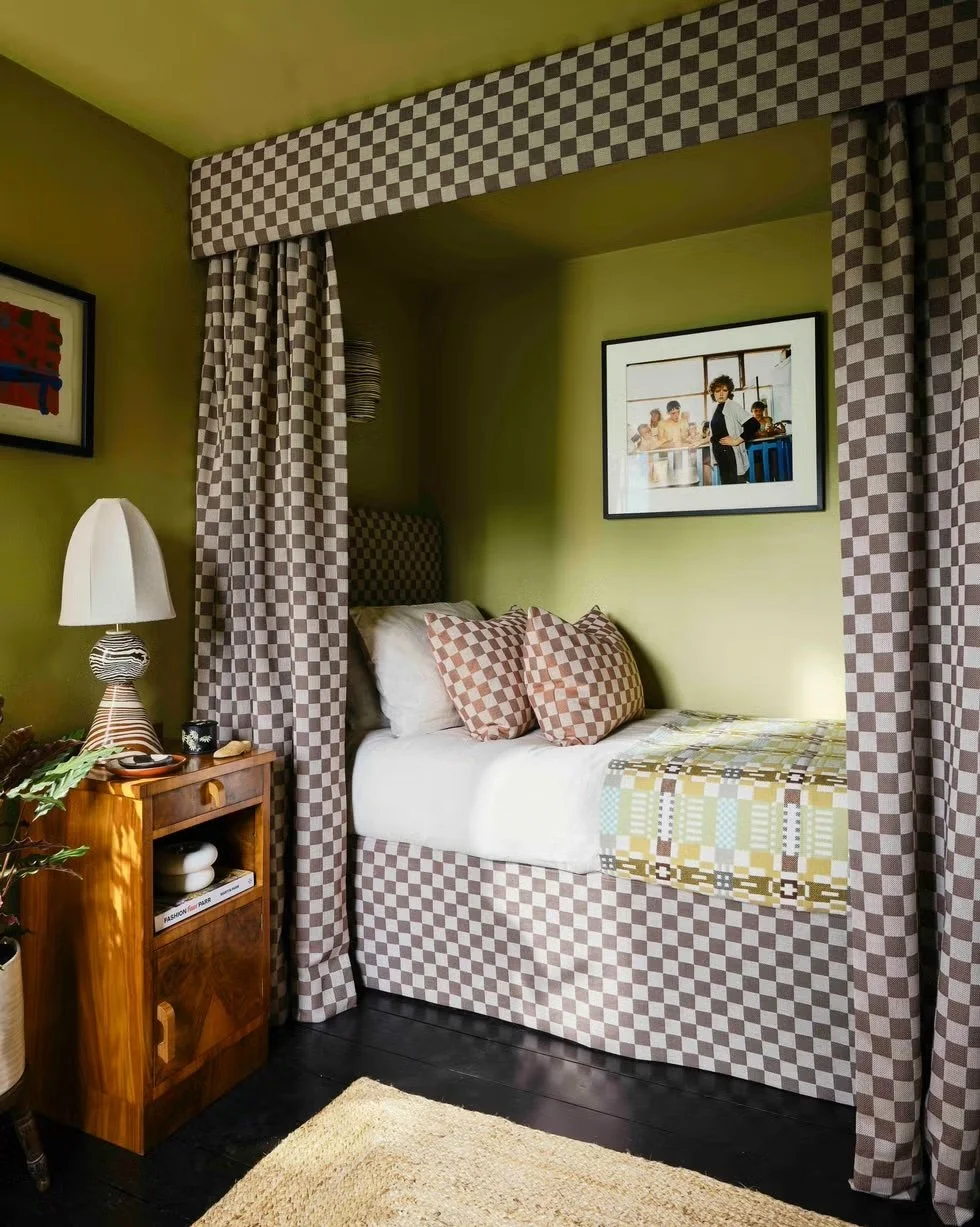 Henry Bedroom.jpeg
