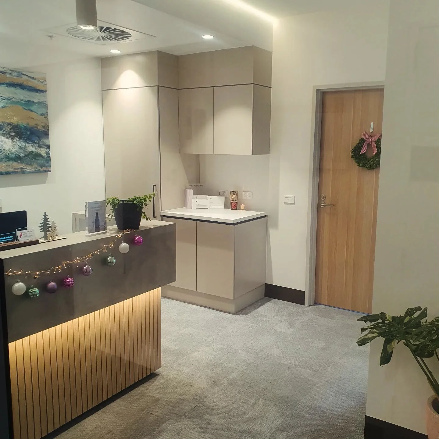 We have temporarily relocated our office to suite 10.9 level 10. 25 Nelson rd Box Hill 3128. We look forward to seeing all of our lovely clients in our new rooms. 
To book a consultation please contact our office on 
9081 2177 or via email : receptio