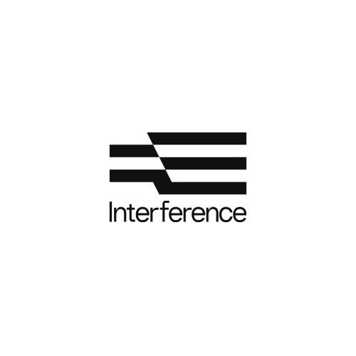 Logo noir avec plusieurs lignes diagonales et horizontales au-dessus du mot 'Interference'.