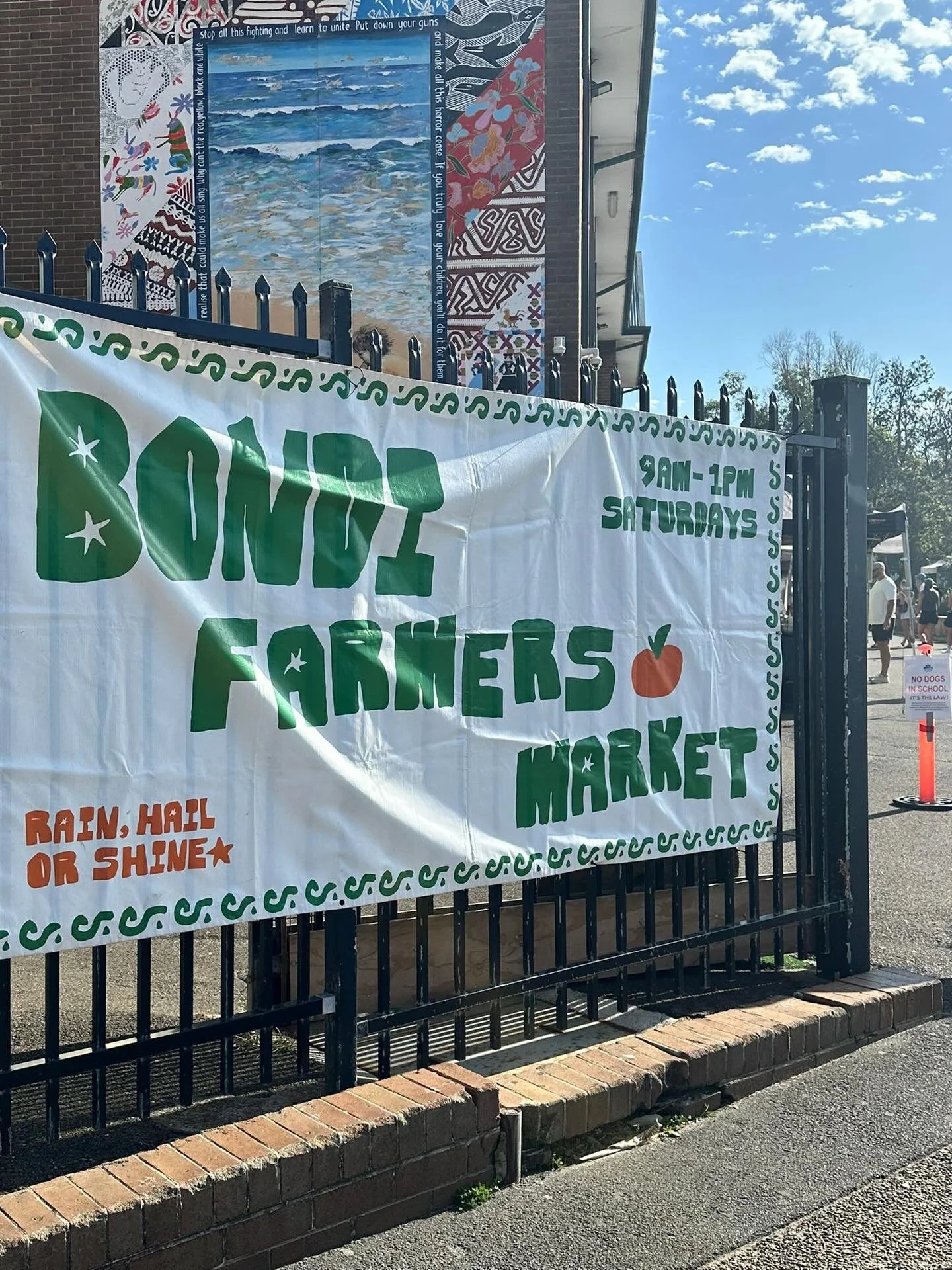 One of the best parts about living in Australia?

Weekend mornings at the local farmers&rsquo; market.

It&rsquo;s one of our founder Olivia&rsquo;s favourite rituals, early start, coffee in hand, wandering the stalls, stocking up on the freshest pro