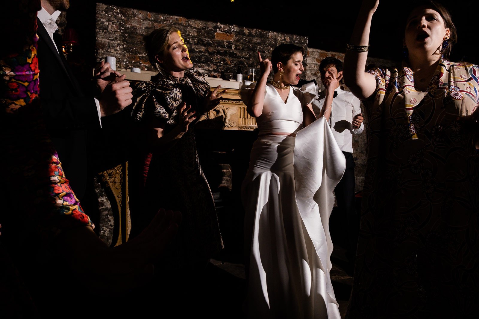 brunswick-house-wedding-dancing-4.jpg