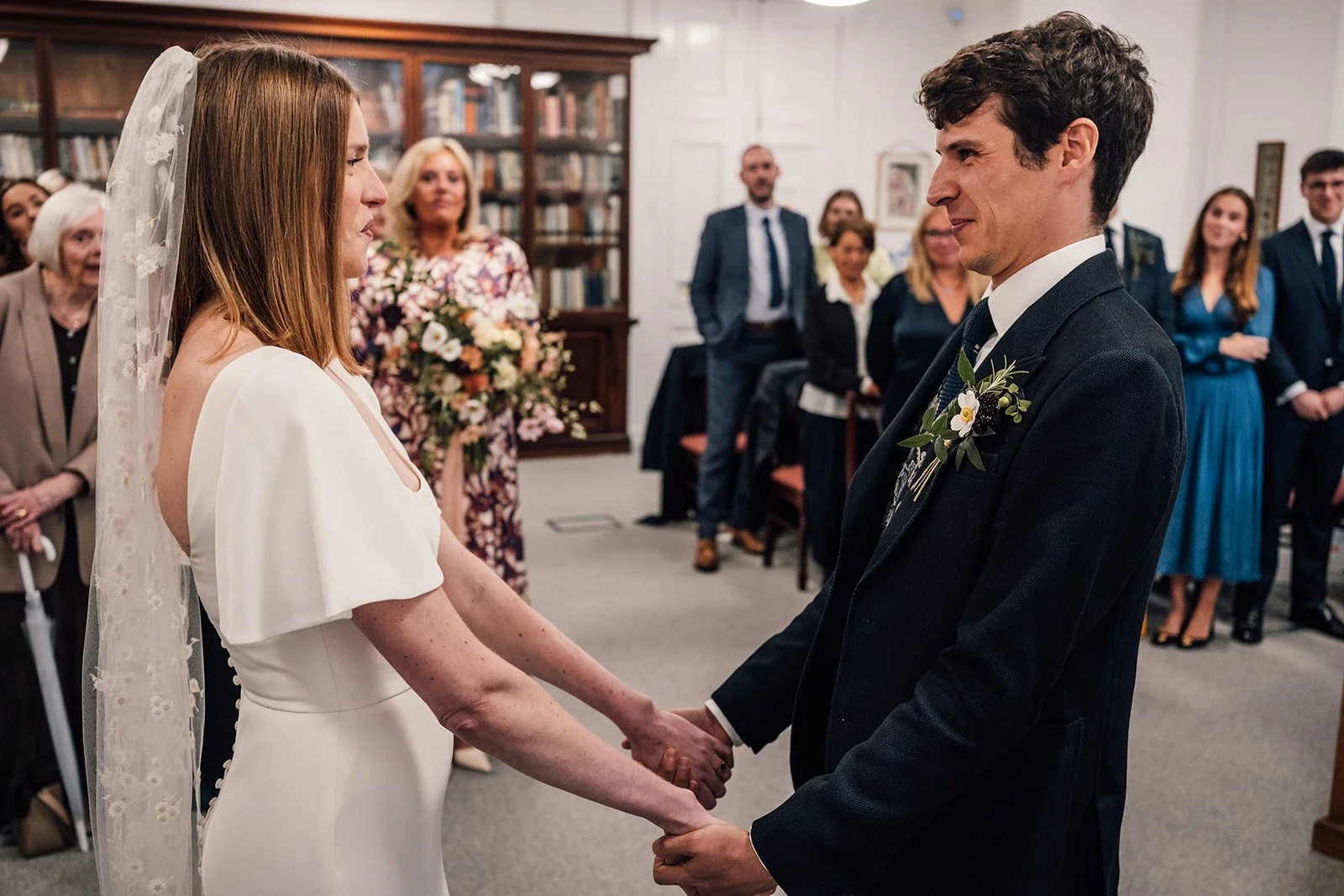 penzance-registry-office-wedding-photography10.jpg