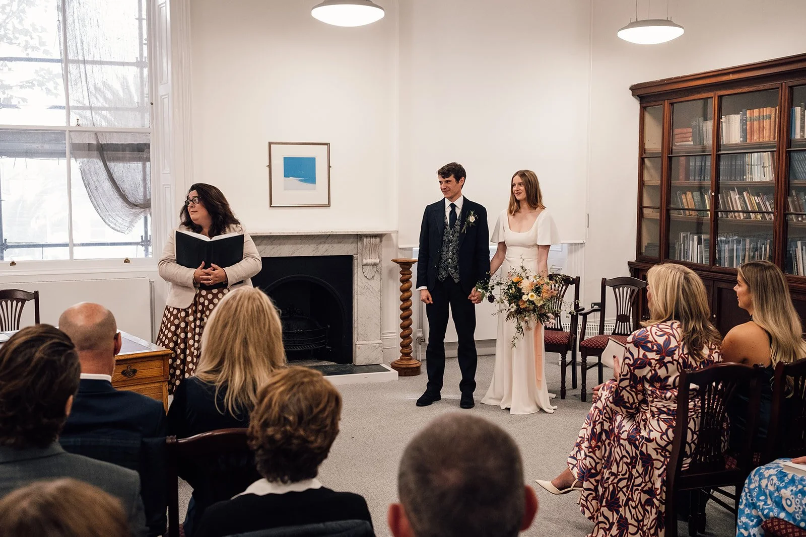 penzance-registry-office-wedding-photography17.jpg