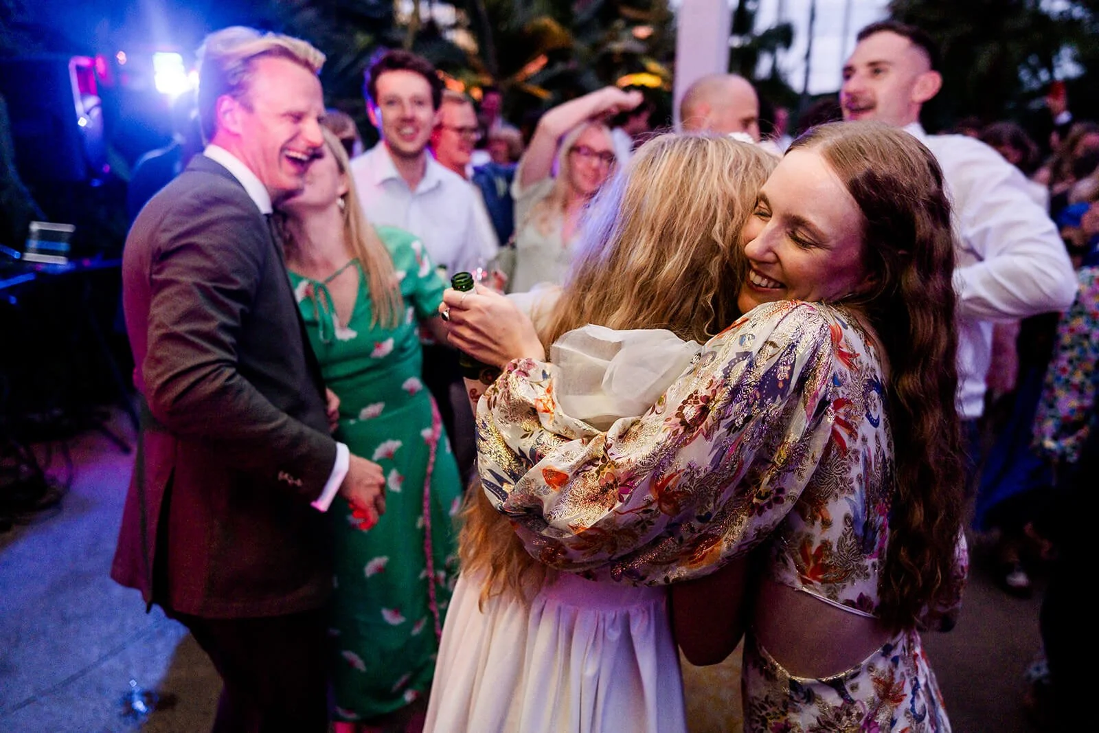 Rhs-wisley-wedding-photographer8.jpg