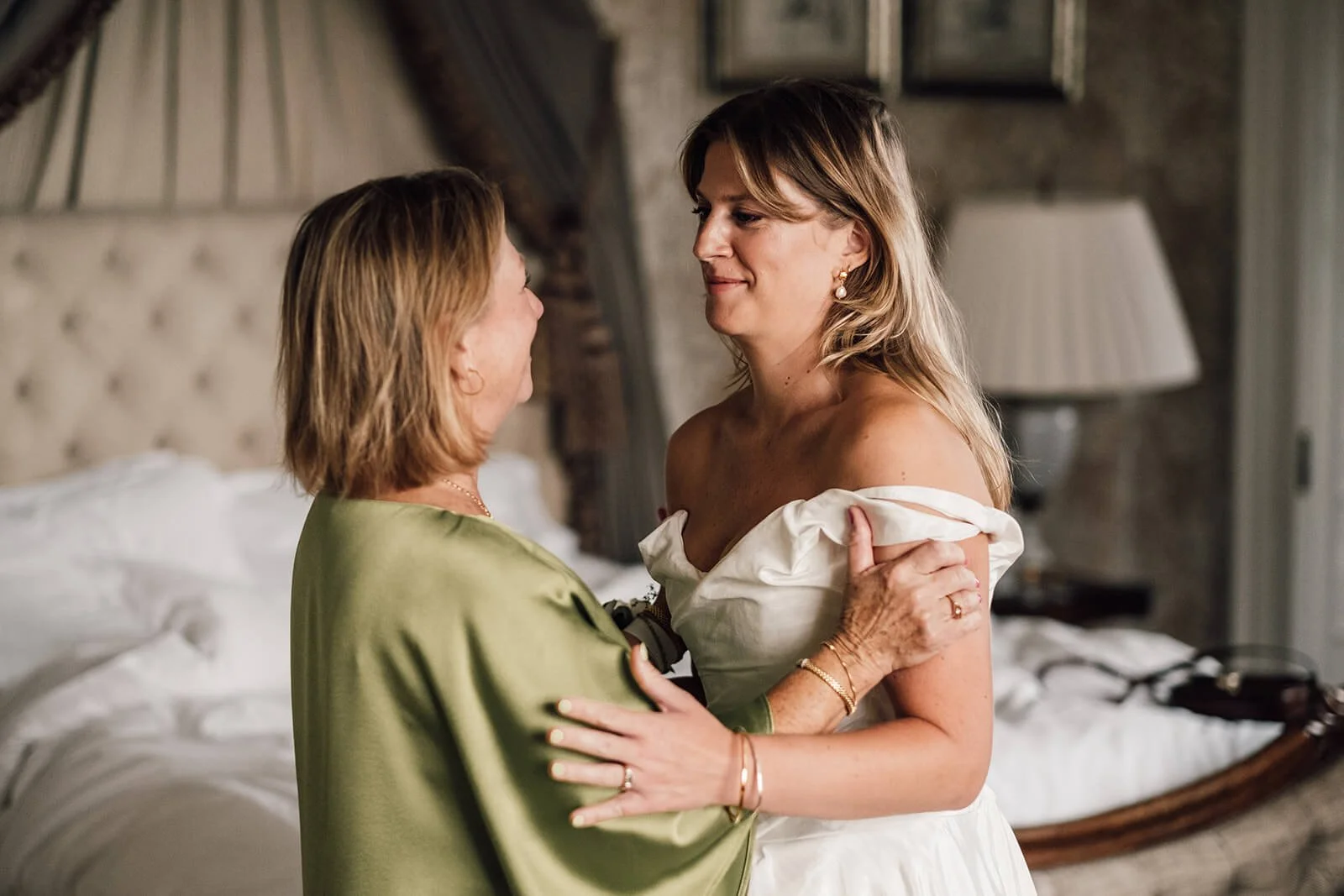 cowdray-house-wedding-7.jpg