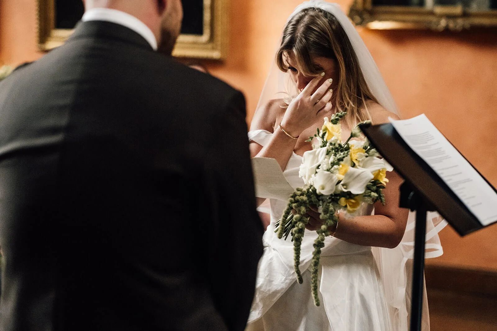 Cowdray-house-wedding-photographer-10.jpg