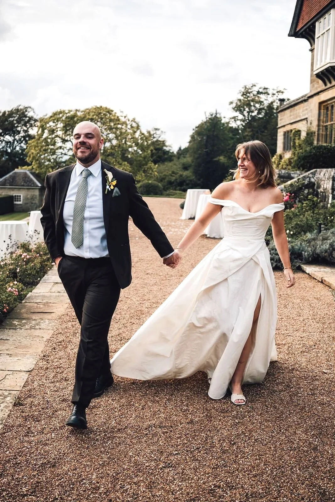 wedding-photos-at-cowdray-house-1.jpg