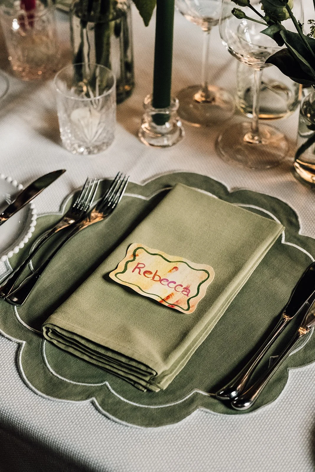 cowdray-house-table-setup6.jpg