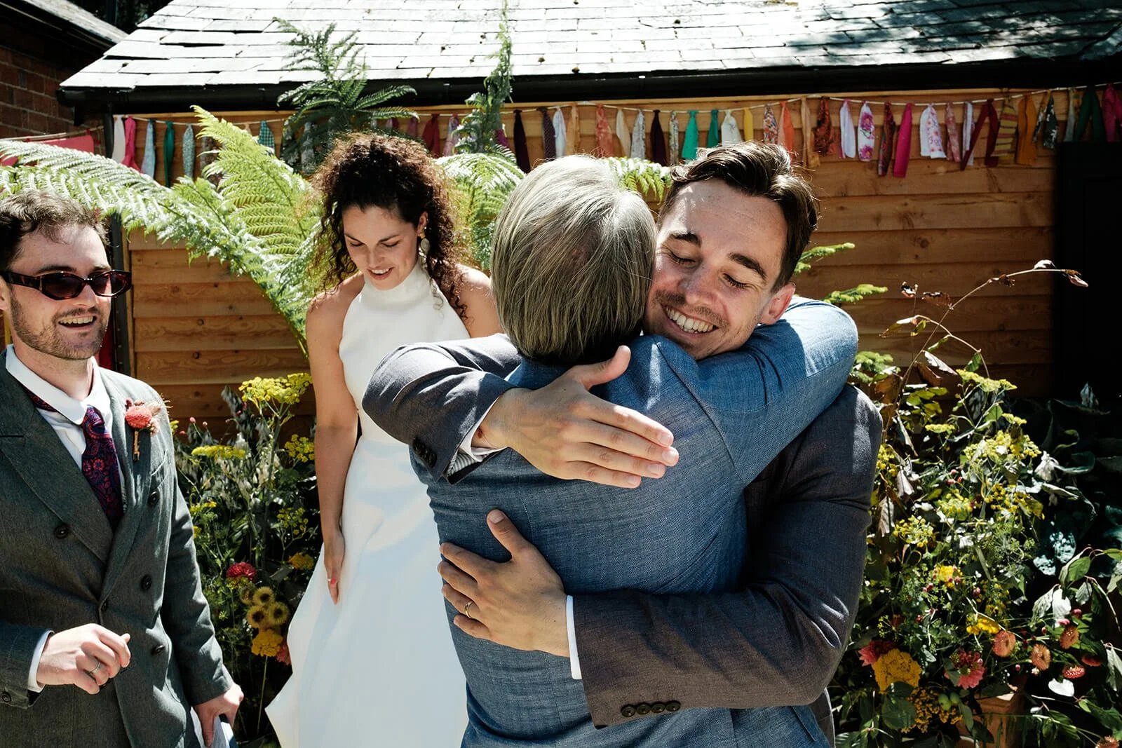 relaxed-garden-wedding-surrey.jpg