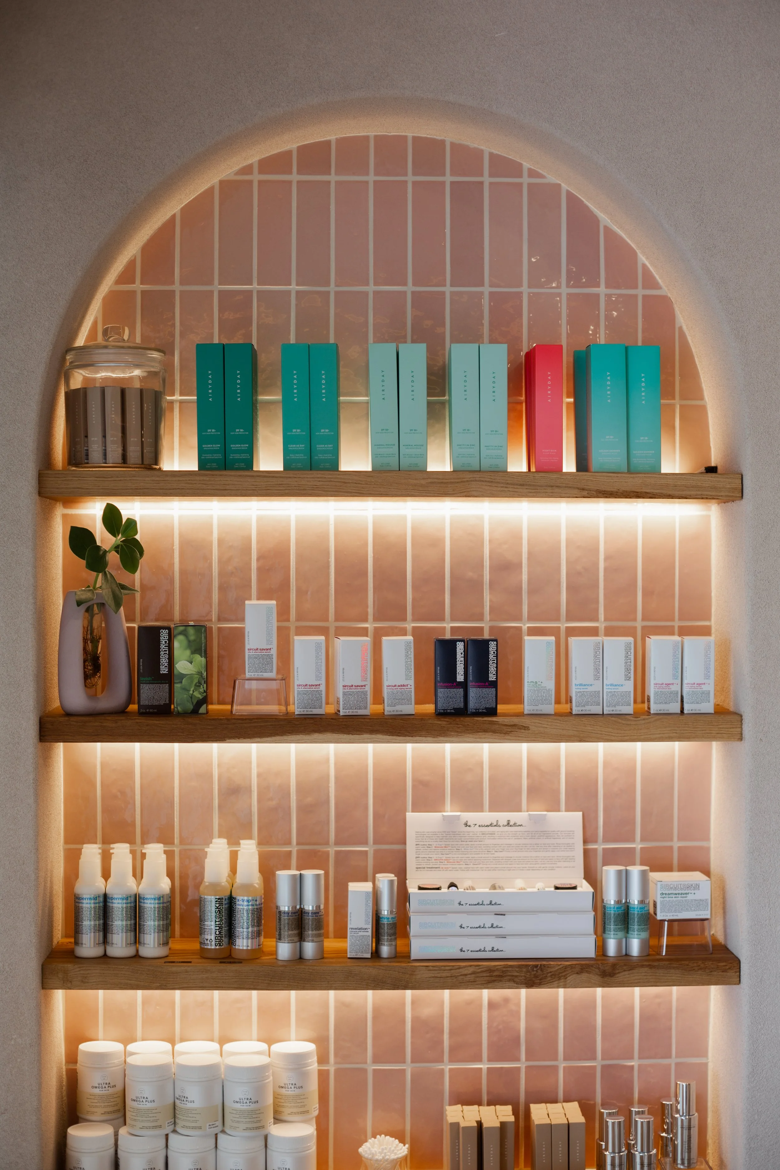The Facial Bar Sneak Peek -12.JPG