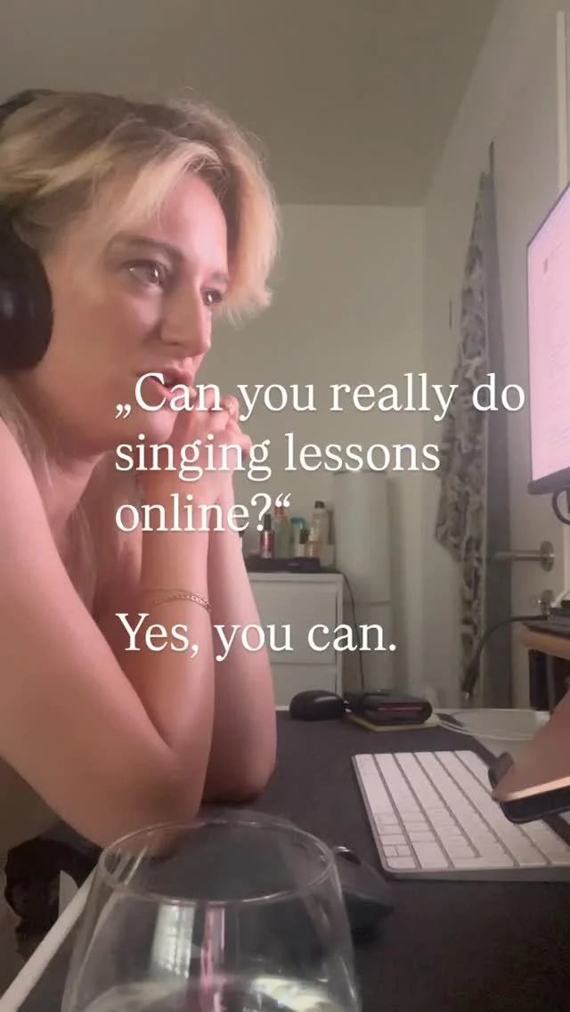 This lowkey always gives me 2020 vibes π
But yes: it’s definitely possible to take singing lessons online. Especially if you already have a bit of an idea of what I’m talking about. I’ve noticed that my students who come weekly ben