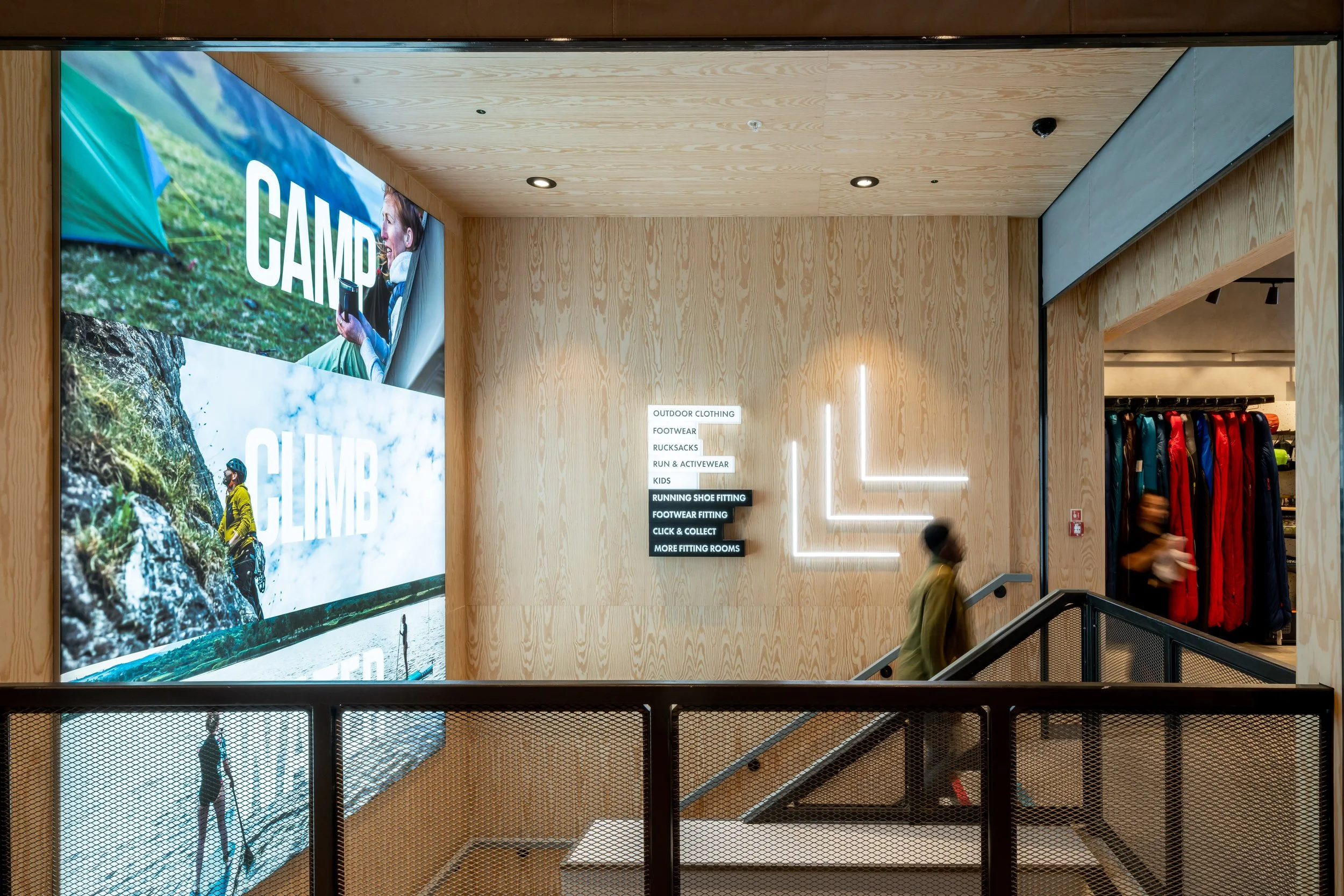 VMP - Snow & Rock-152.JPG