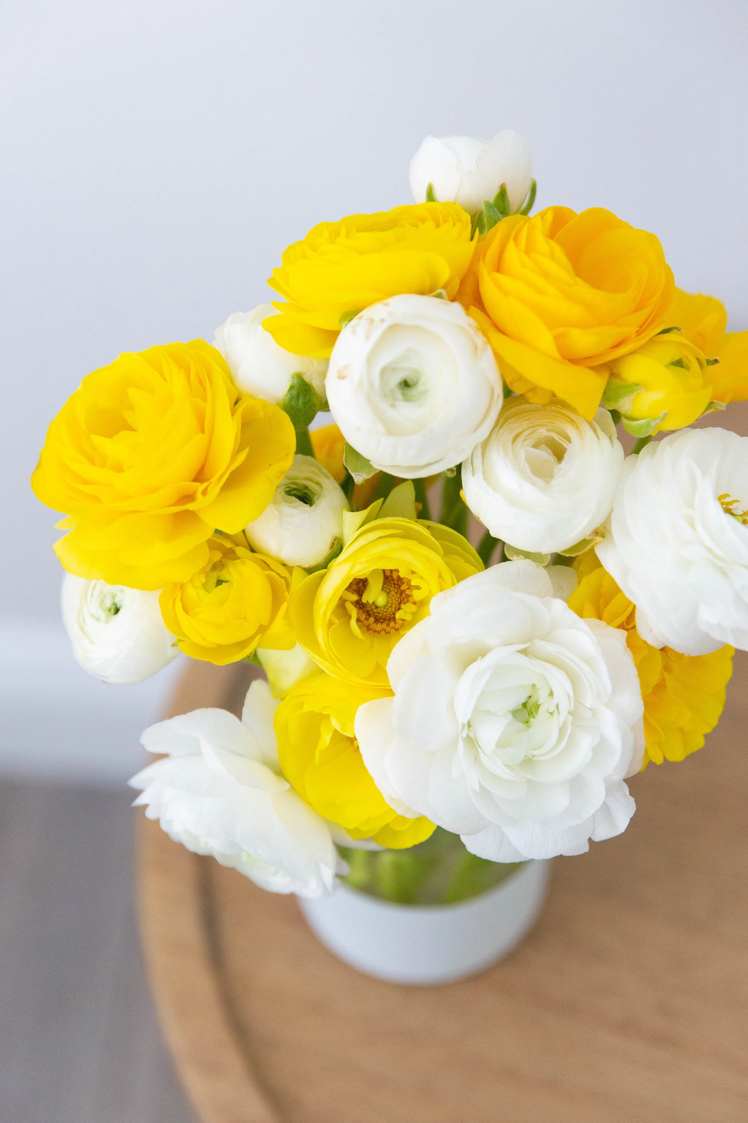 kpcreatesflowersyellowranunculus-2.jpg