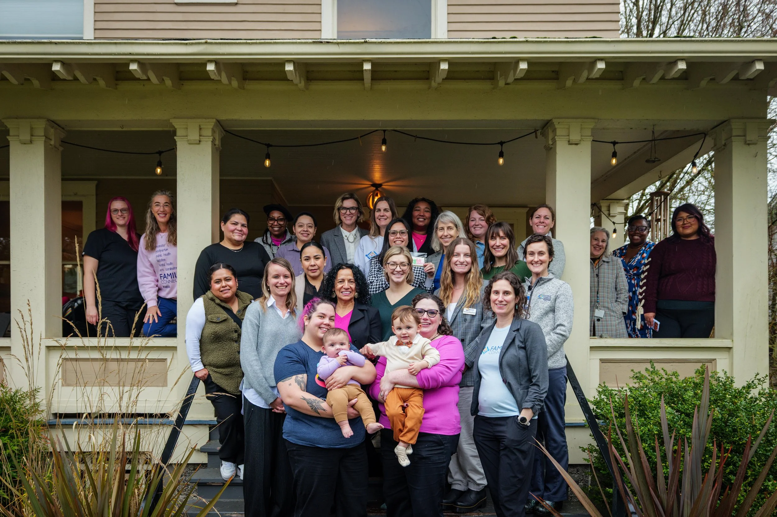 FULL TEAM PHOTO 1.jpg