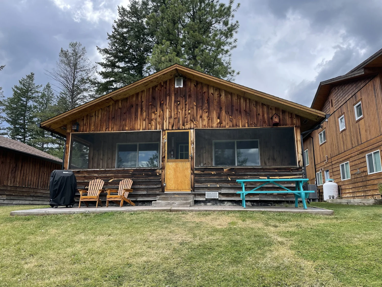 Cabins & RV Sites — Pinantan Lake Resort