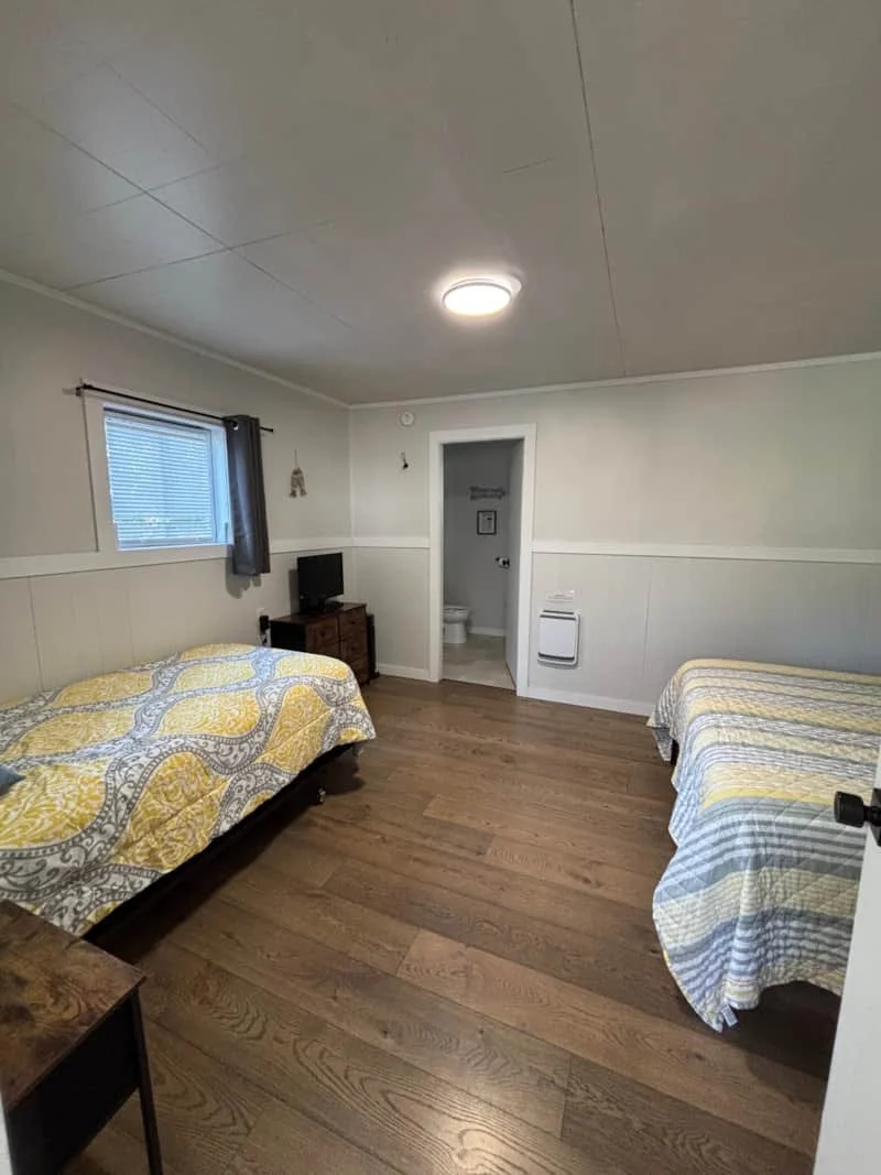 Cabin 6 Sleeping Room
