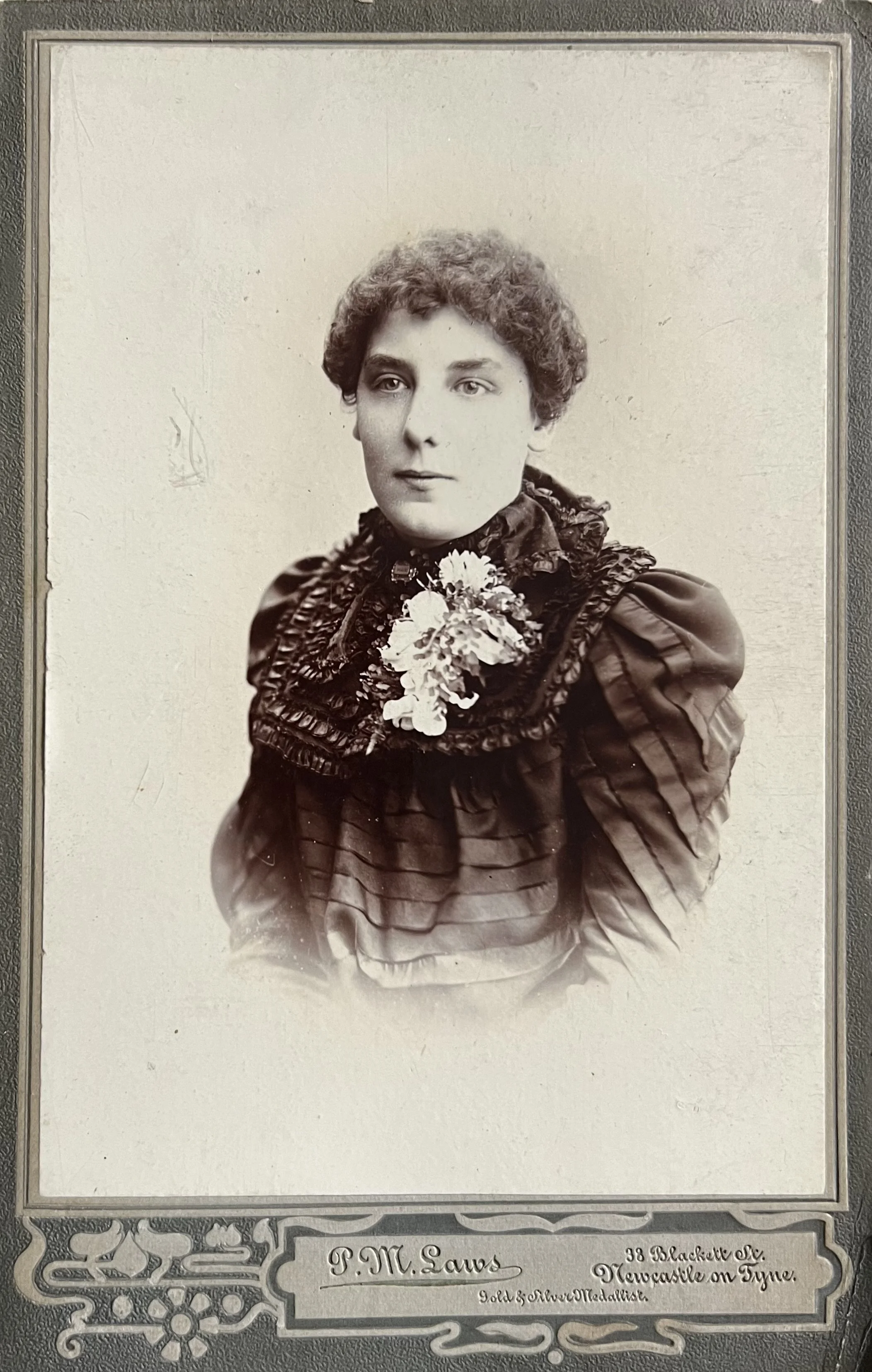 Lana_Nichols_FamilyCarteDeVisiteCabinetCard_3.jpg