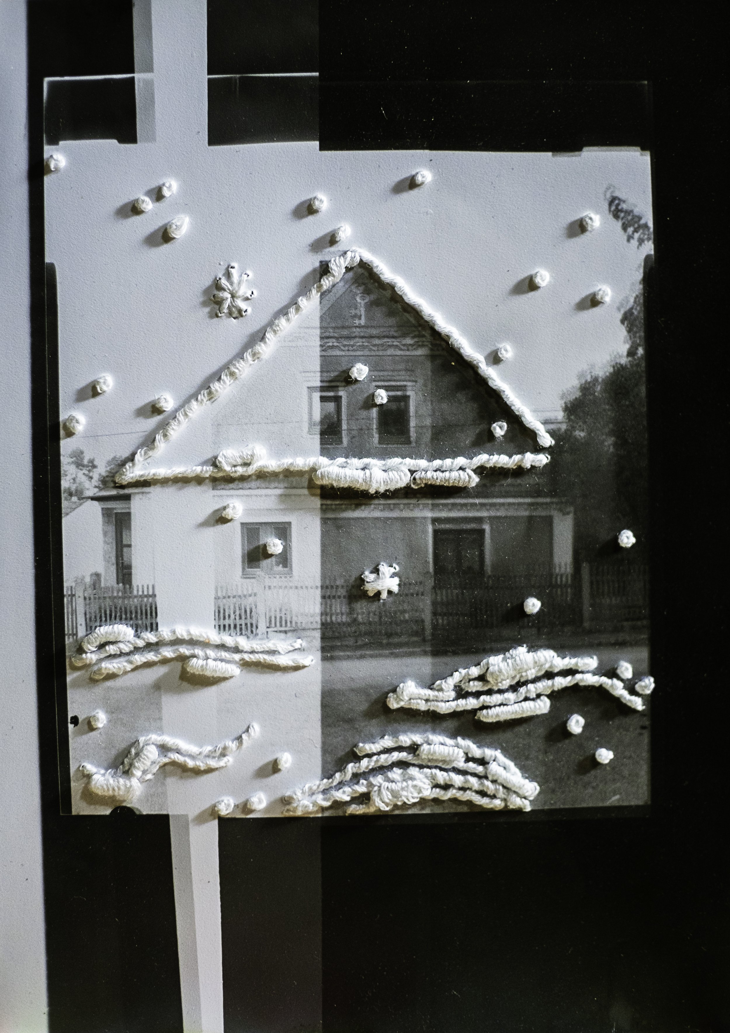 Dany Vigil | There used to be something called snow | 5"x7" in | Photo embroidery