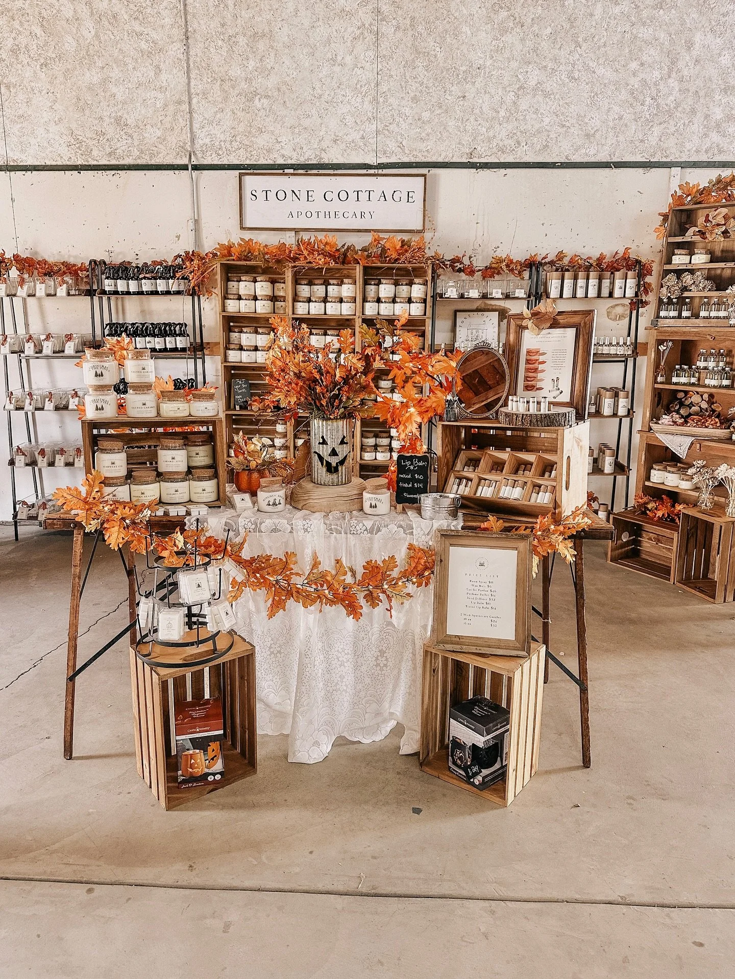 What a weekend!!! It was our best Round Barn show yet and I&rsquo;m so thankful for all of you who came to shop with us. I wish I had photos or videos of the rush Saturday morning when Hudson (my 10 year old) stepped behind the checkout counter to he
