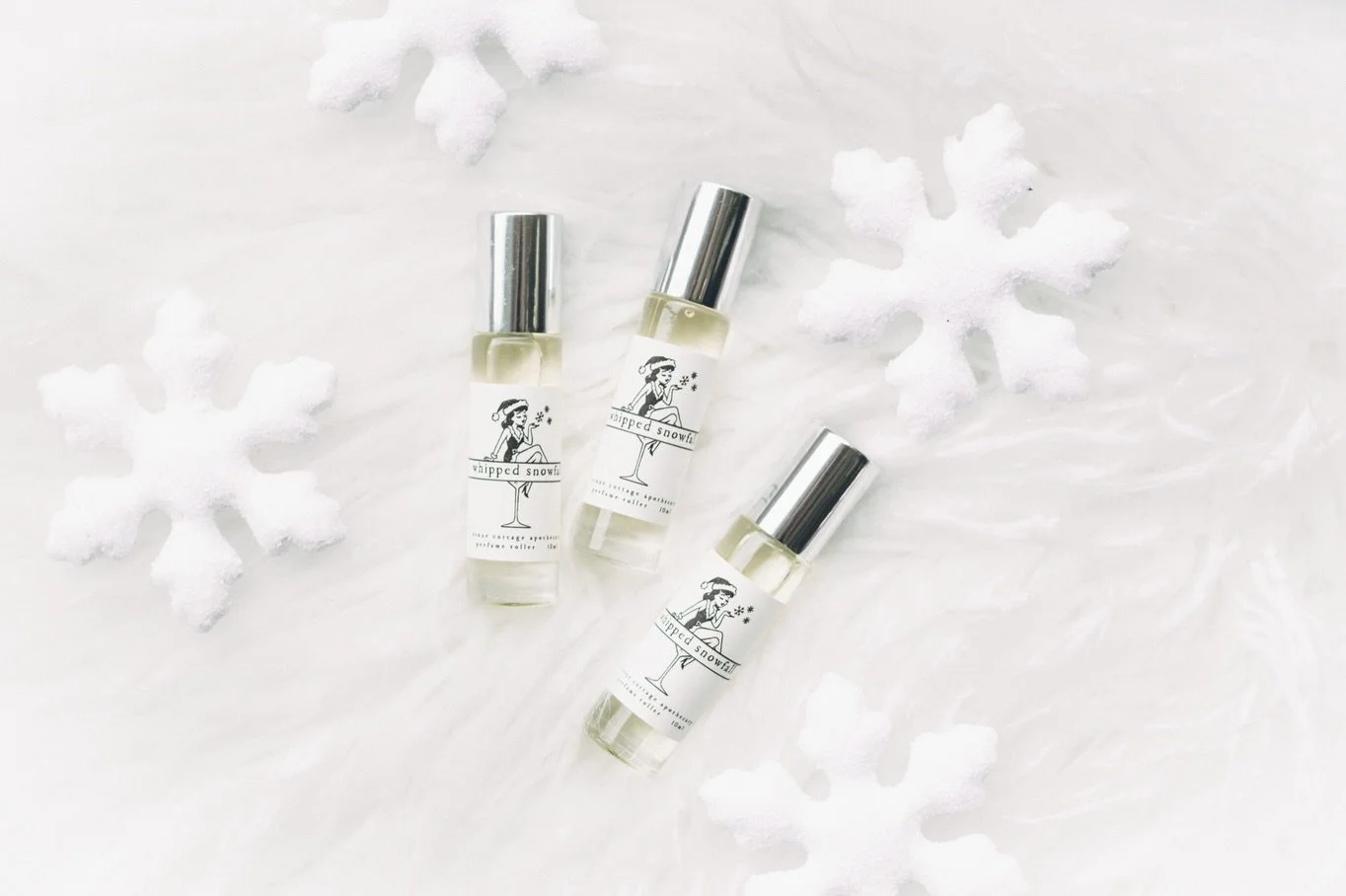 Whipped snowfall is restocked in store! This scent has been such a huge hit, I&rsquo;m glad you guys are loving it! 

❄️airy citrus, warm marshmallow and whipped vanilla cream come together in a silky, decadent winter gourmand 👌🏻