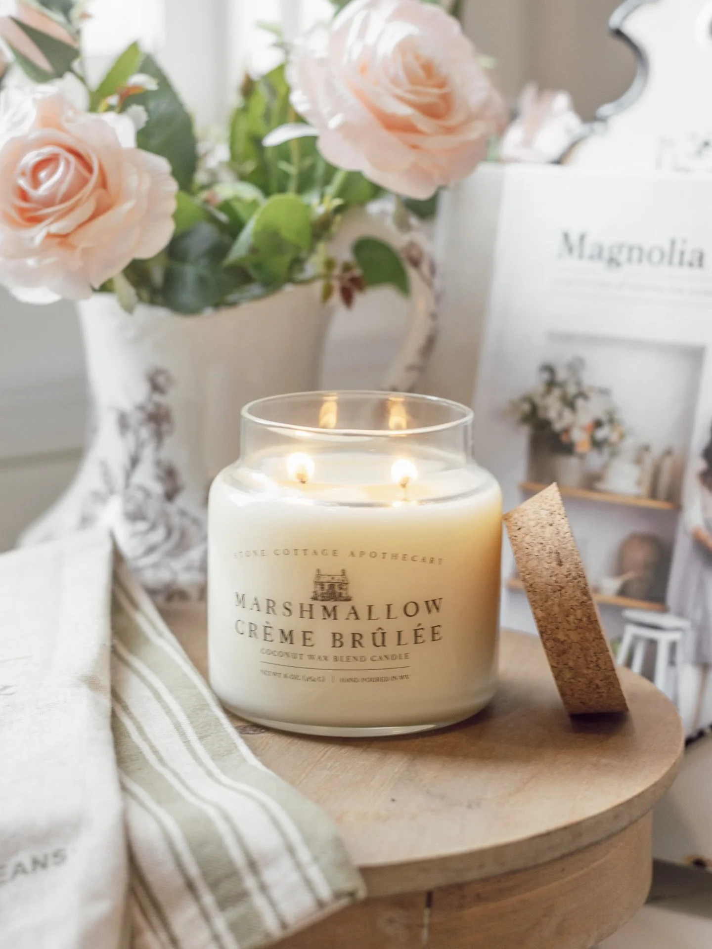 Restocked ✨
Marshmallow Cr&egrave;me Br&ucirc;l&eacute;e &mdash; airy marshmallow, coconut milk, and caramelized sugar layered with soft musk and warm vanilla bean.
It&rsquo;s dessert&hellip; but elevated.
Come smell it in store today before it&rsquo