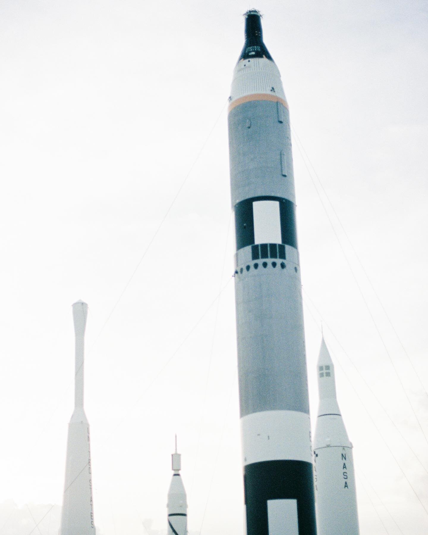 Everything to me ❤️

Try to visit Nasa when going to Florida ! It was an amazing experience. 

I can&rsquo;t wait to be back ❤️

35 mm 🎞

#filmphotography #nasa #orlando #orlandoflorida #kennedyspacecenter #familyphotos