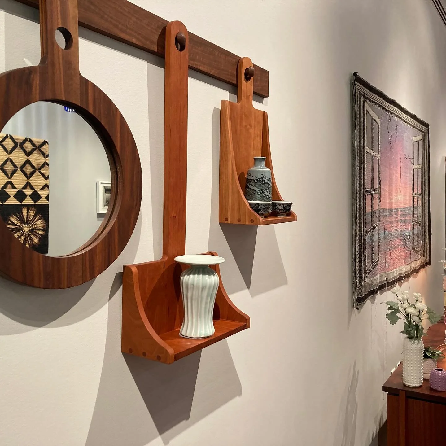 &ldquo;Crafting Home&rdquo; just opened a couple weeks ago at @chq.art, and I genuinely feel so honored to have a seat at the table (literally and figuratively) with such a talented group of craft artists 🥹

Bravo to Erika for curating a beautiful s