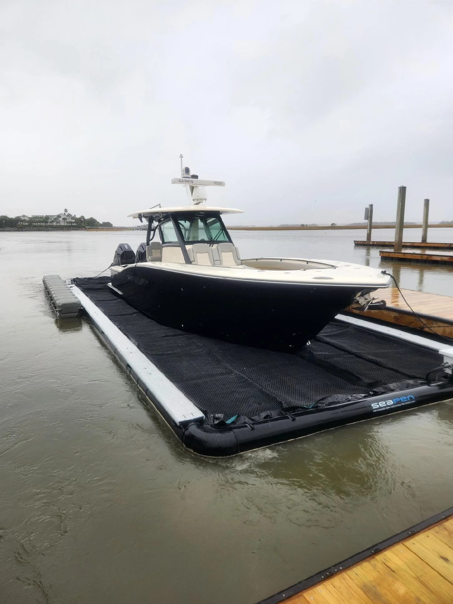 35' Scout in 41x13 Solstice SeaPen, South Carolina