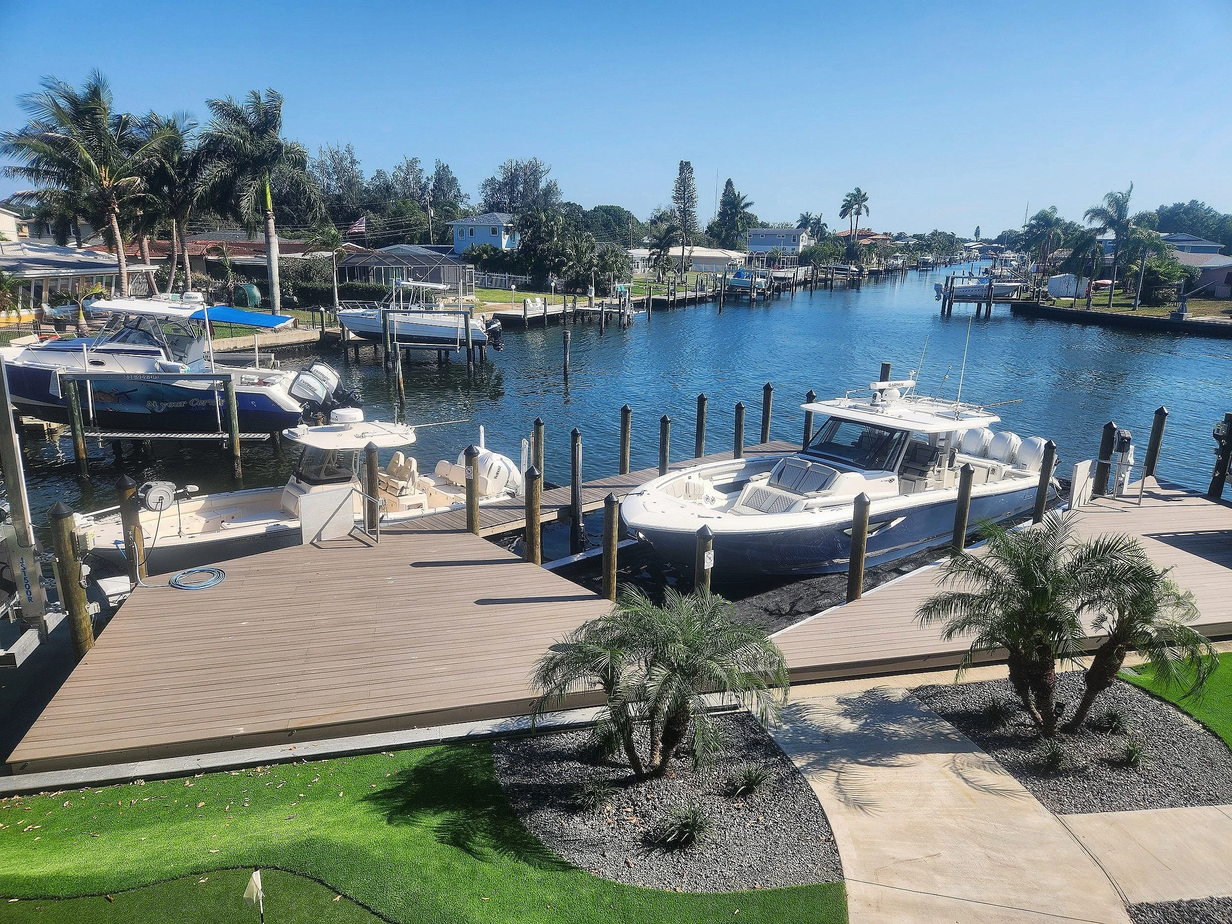 45' Everglades in 51x15 Solstice SeaPen, Florida